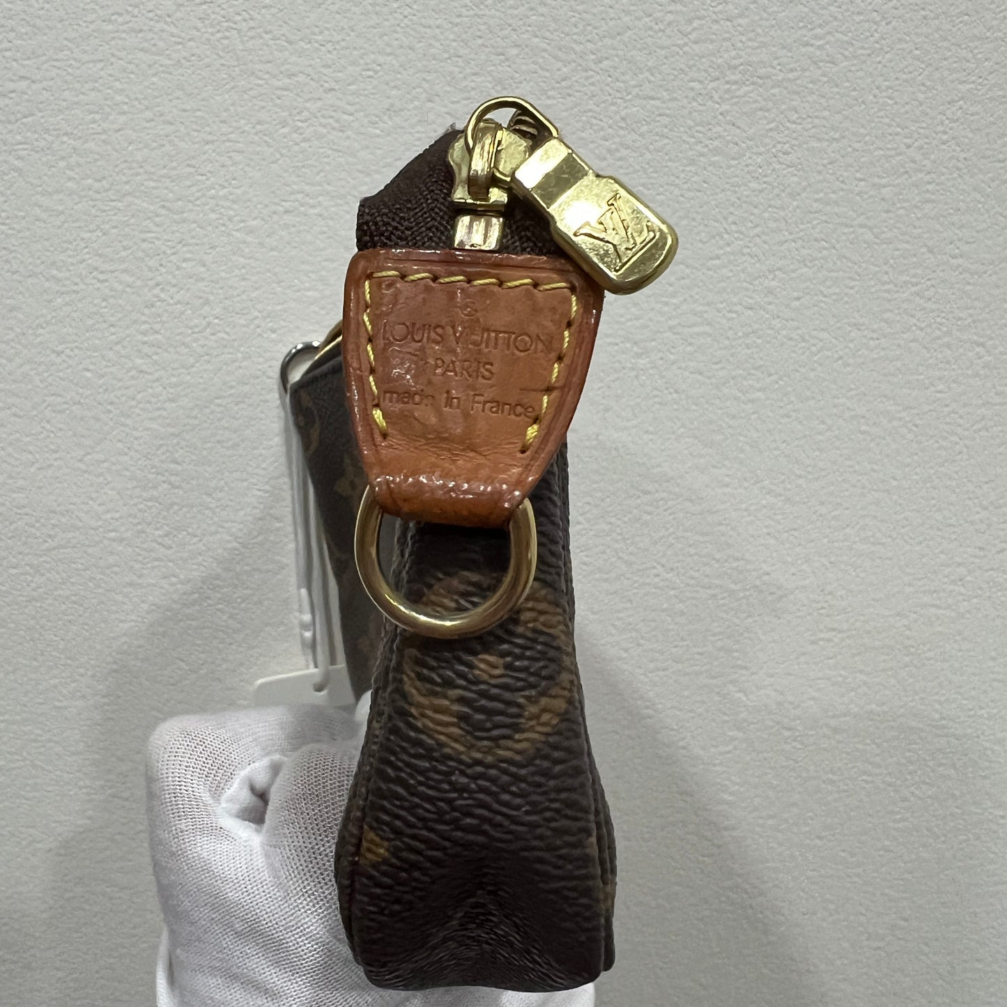 LOUIS VUITTON MINI Accessories pouchette