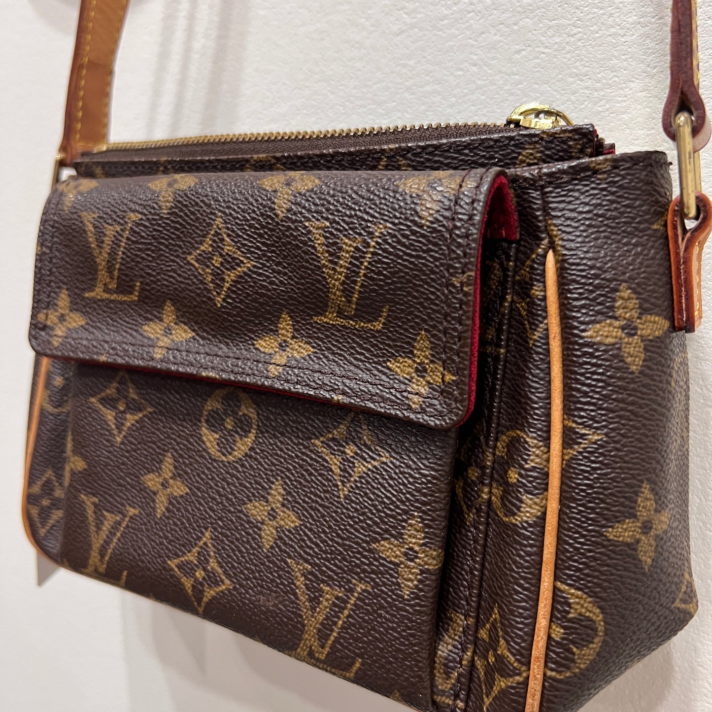 LOUIS VUITTON Viva Cite PM