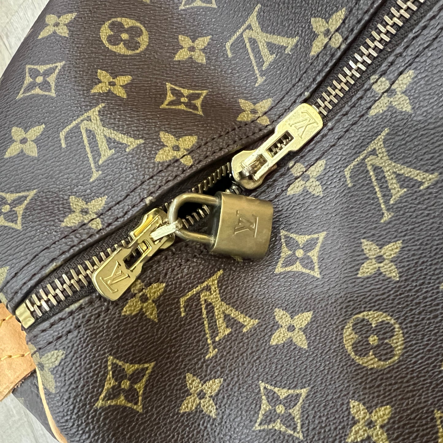 LOUIS VUITTON KEEPALL 60cm