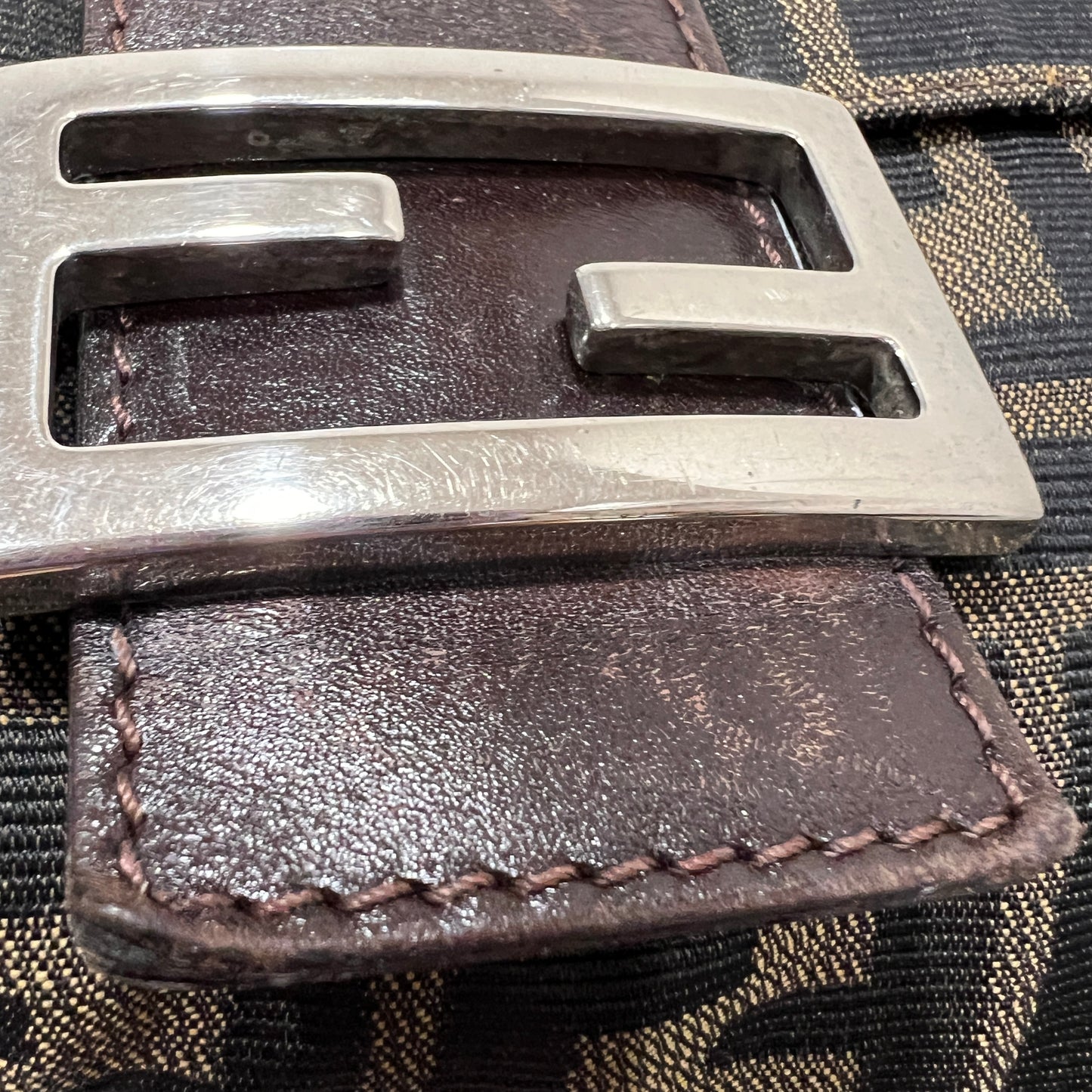 FENDI Mamma Baguette in Long Strap