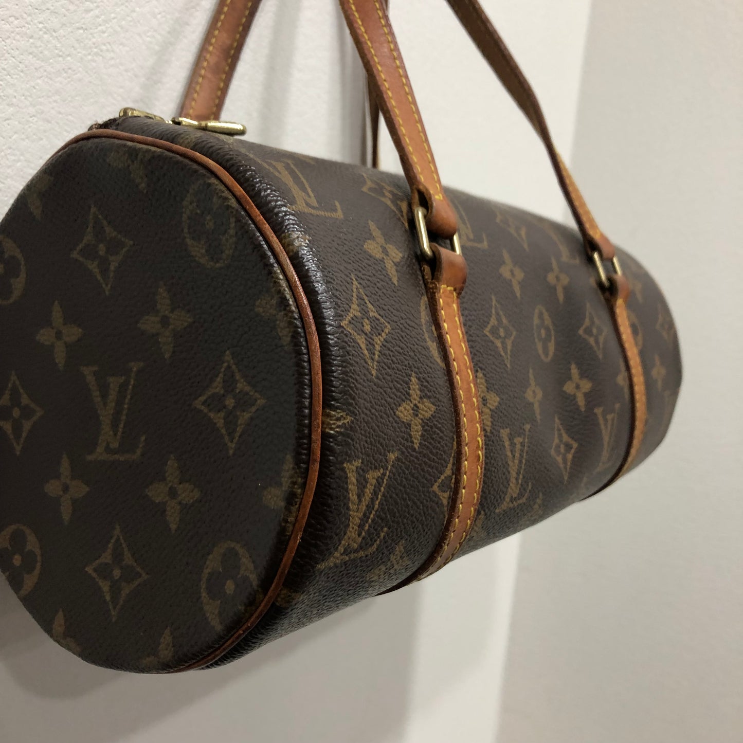 LOUIS VUITTON Papillon