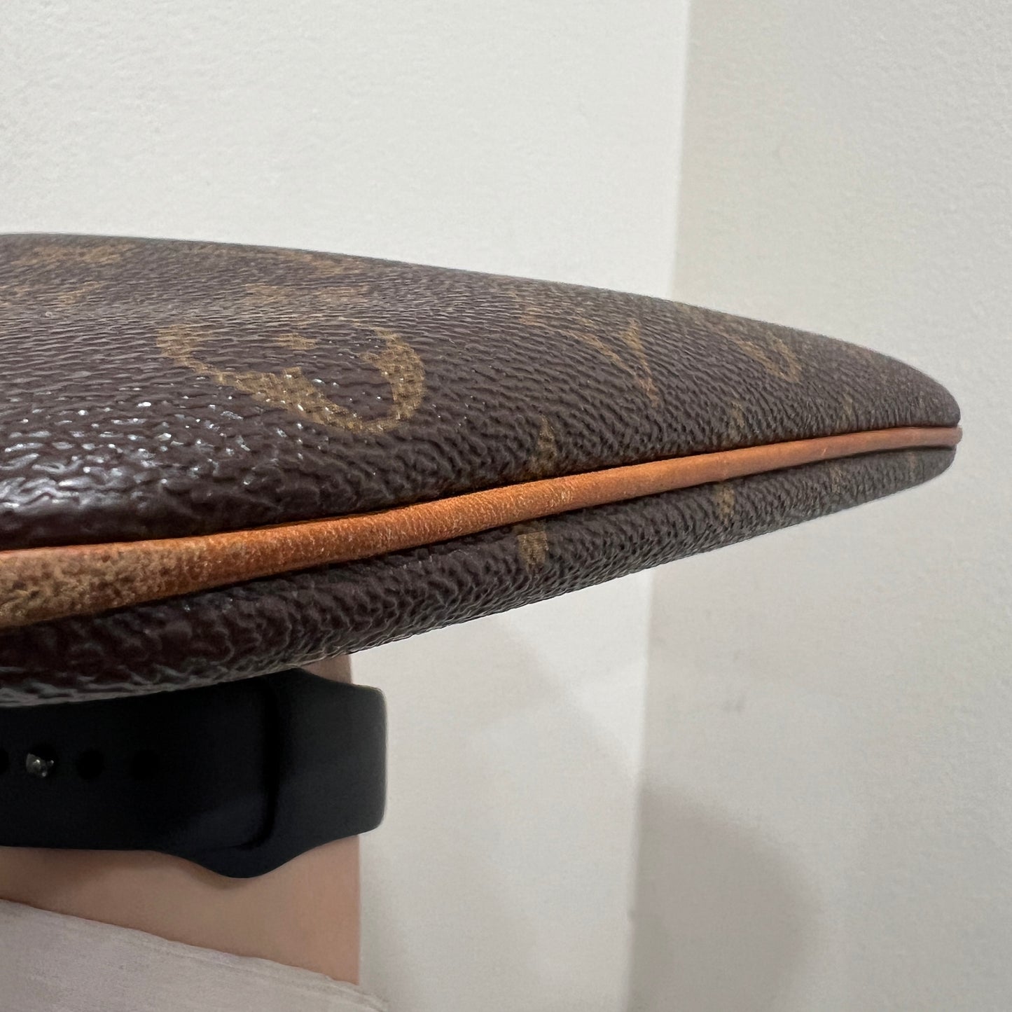LOUIS VUITTON Pochette Bosphore