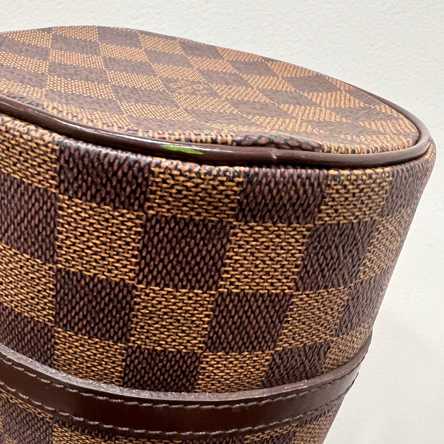 LOUIS VUITTON Papillon Damier 27cm