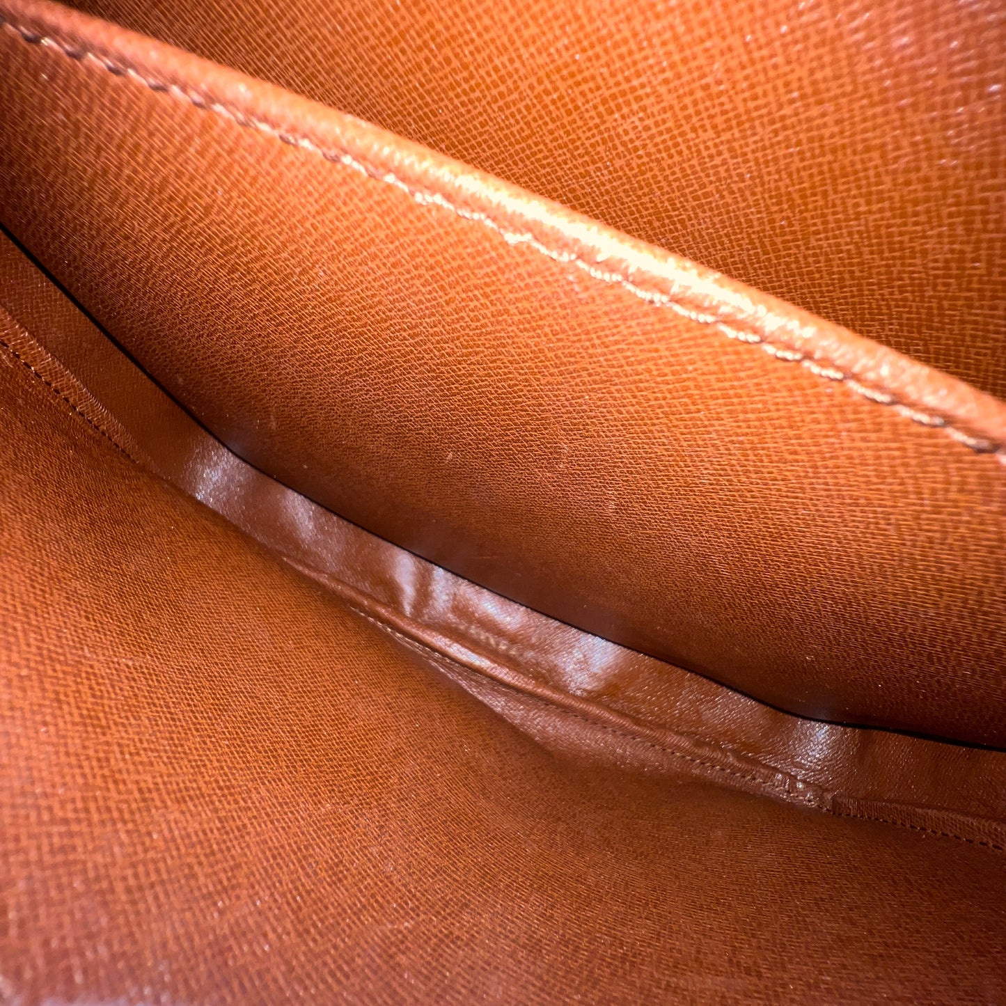 LOUIS VUITTON Cartesier GM