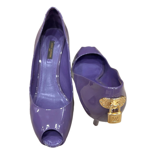 LOUIS VUITTON Purple Shoes
