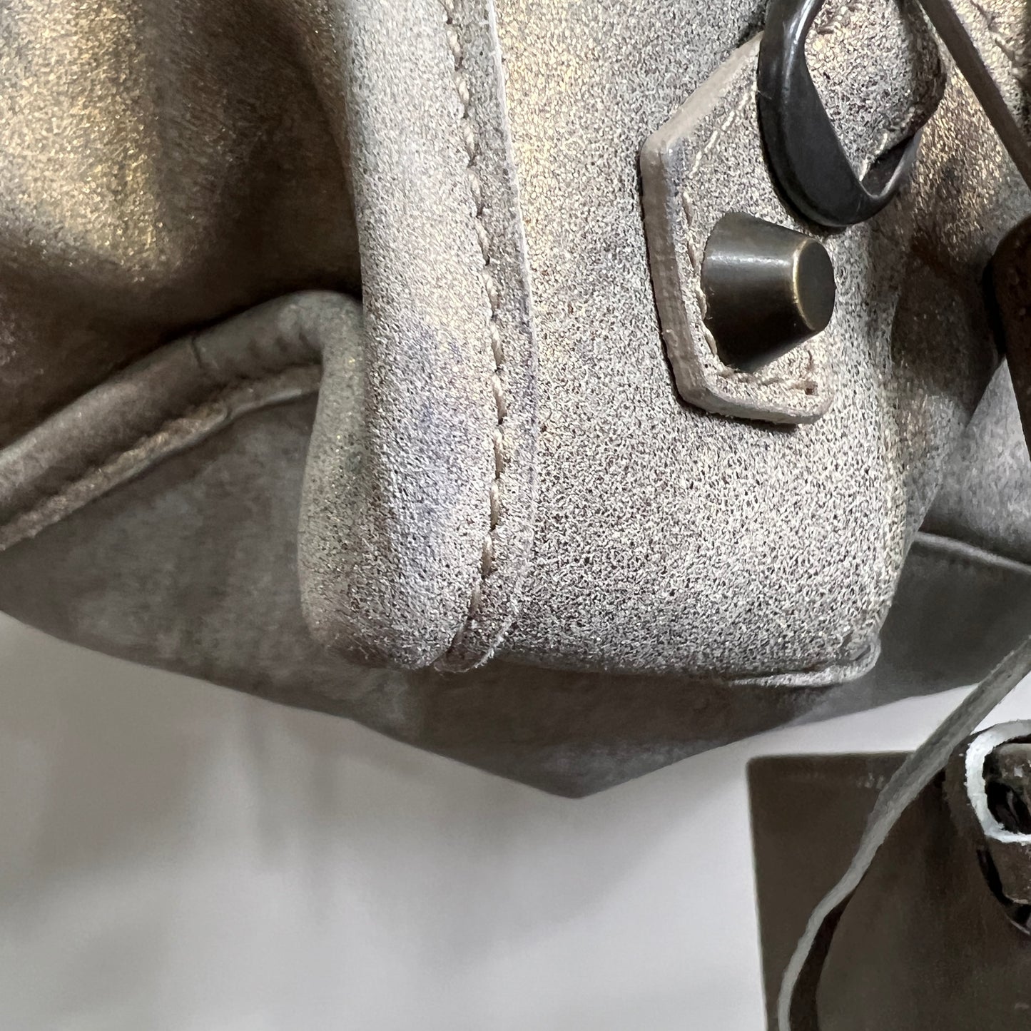 BALENCIAGA City Bag pearlescent
