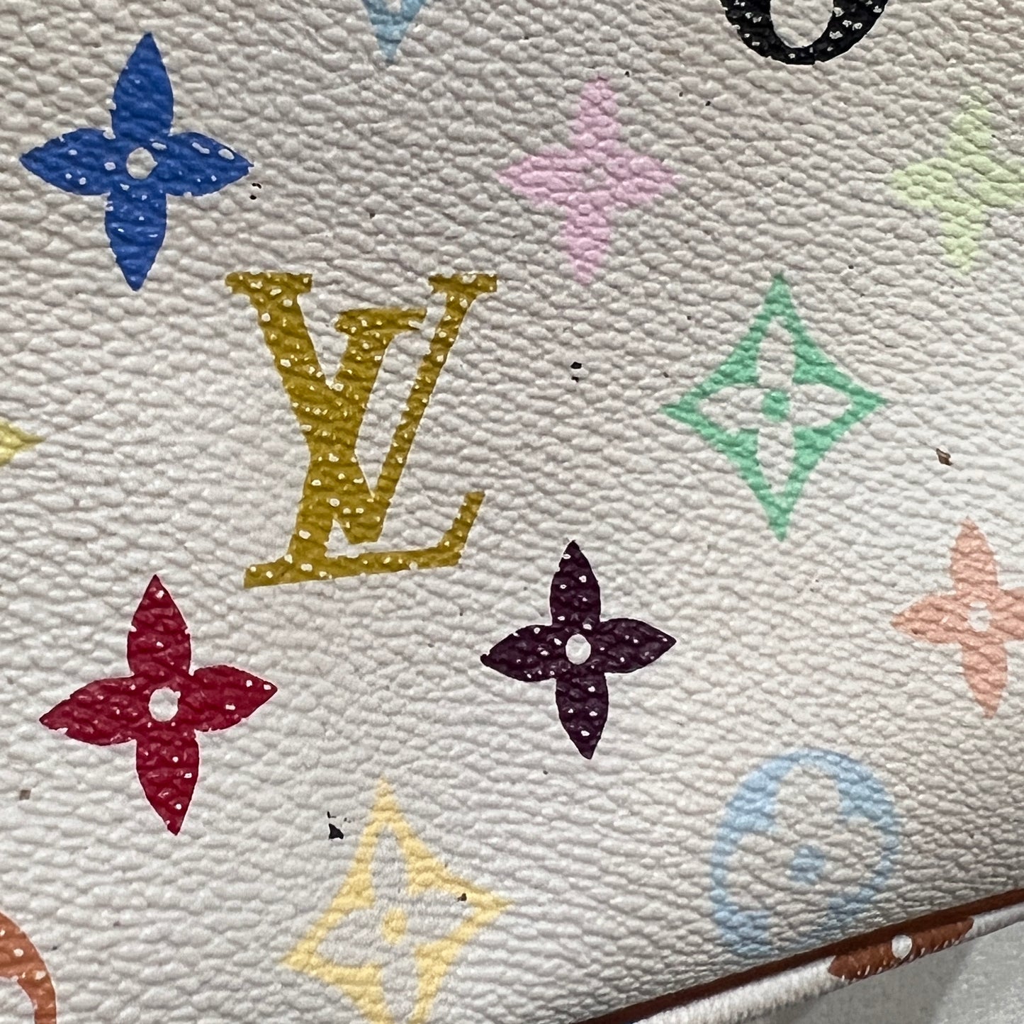 LOUIS VUITTON x Murakami Accessory Pochette