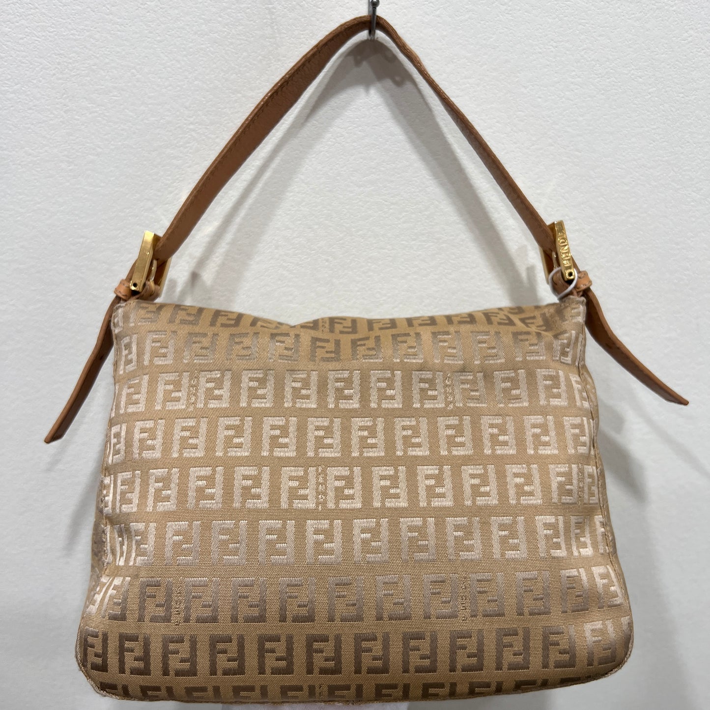 FENDI Mamma Baguette Double Flap
