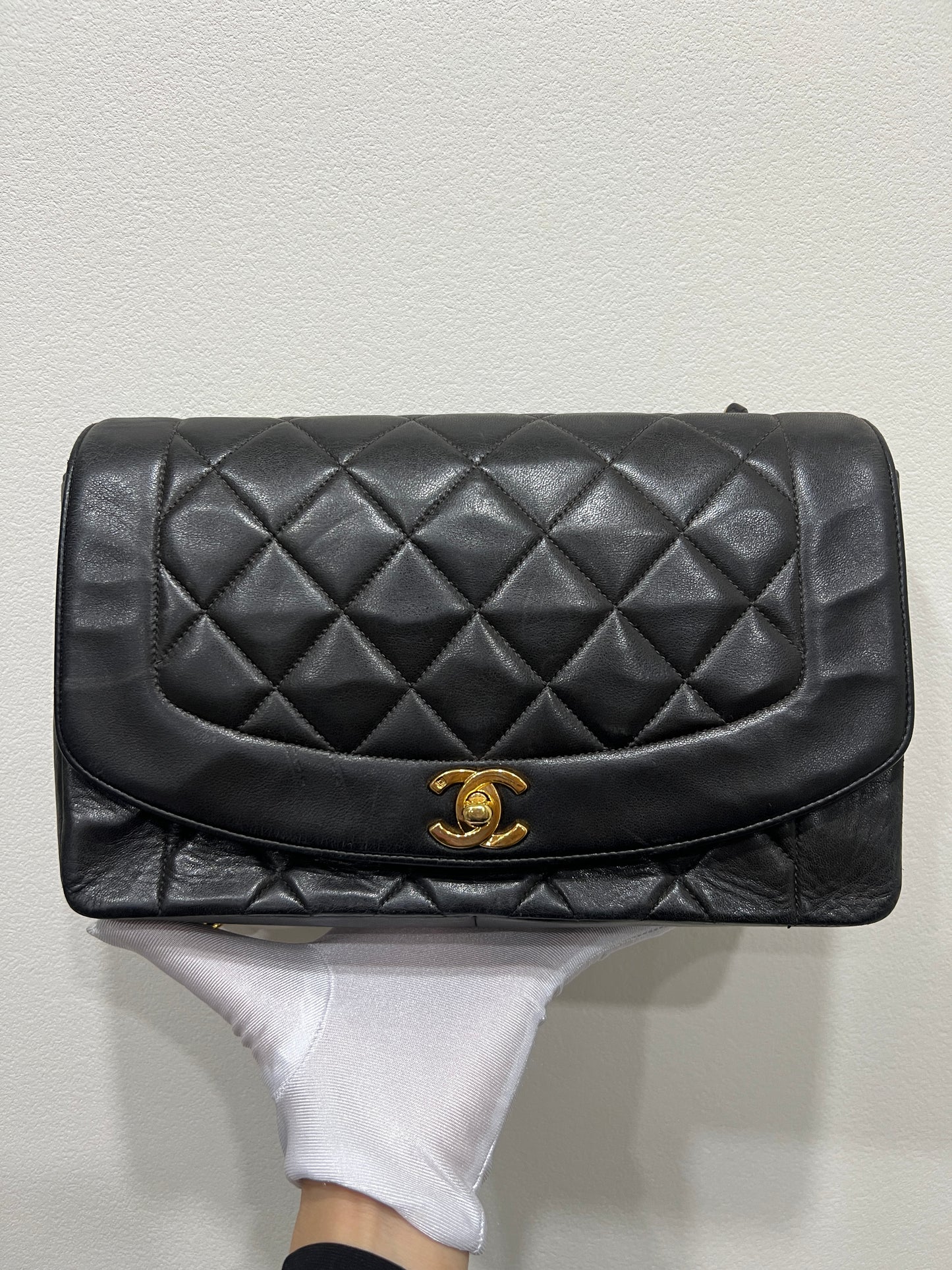 CHANEL DIANA FLAP