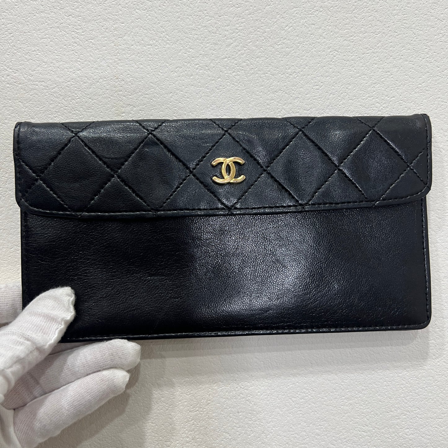 CHANEL Vintage Classic Flap with Wallet 24K gold 27cm