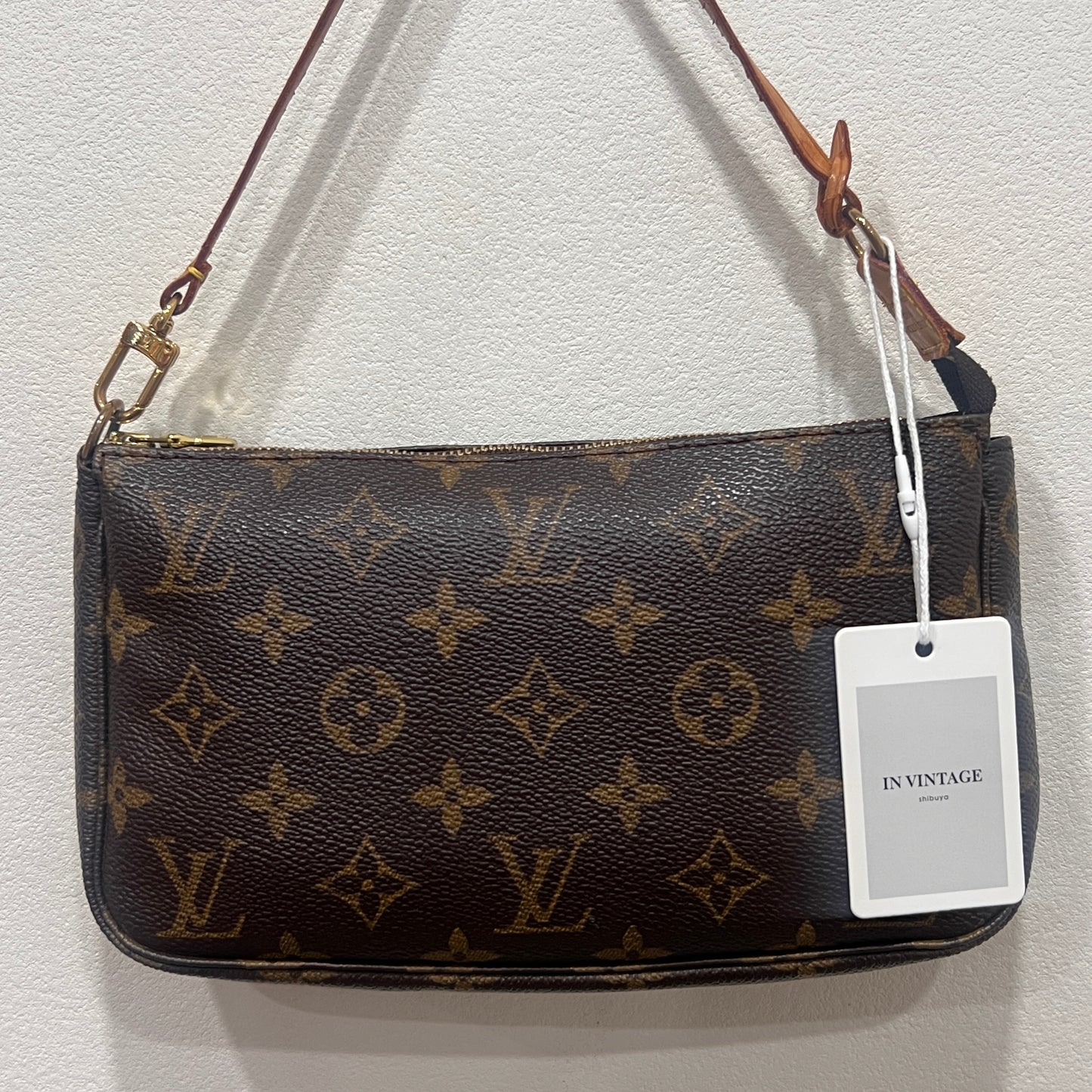 LOUIS VUITTON Accessory Pouchette