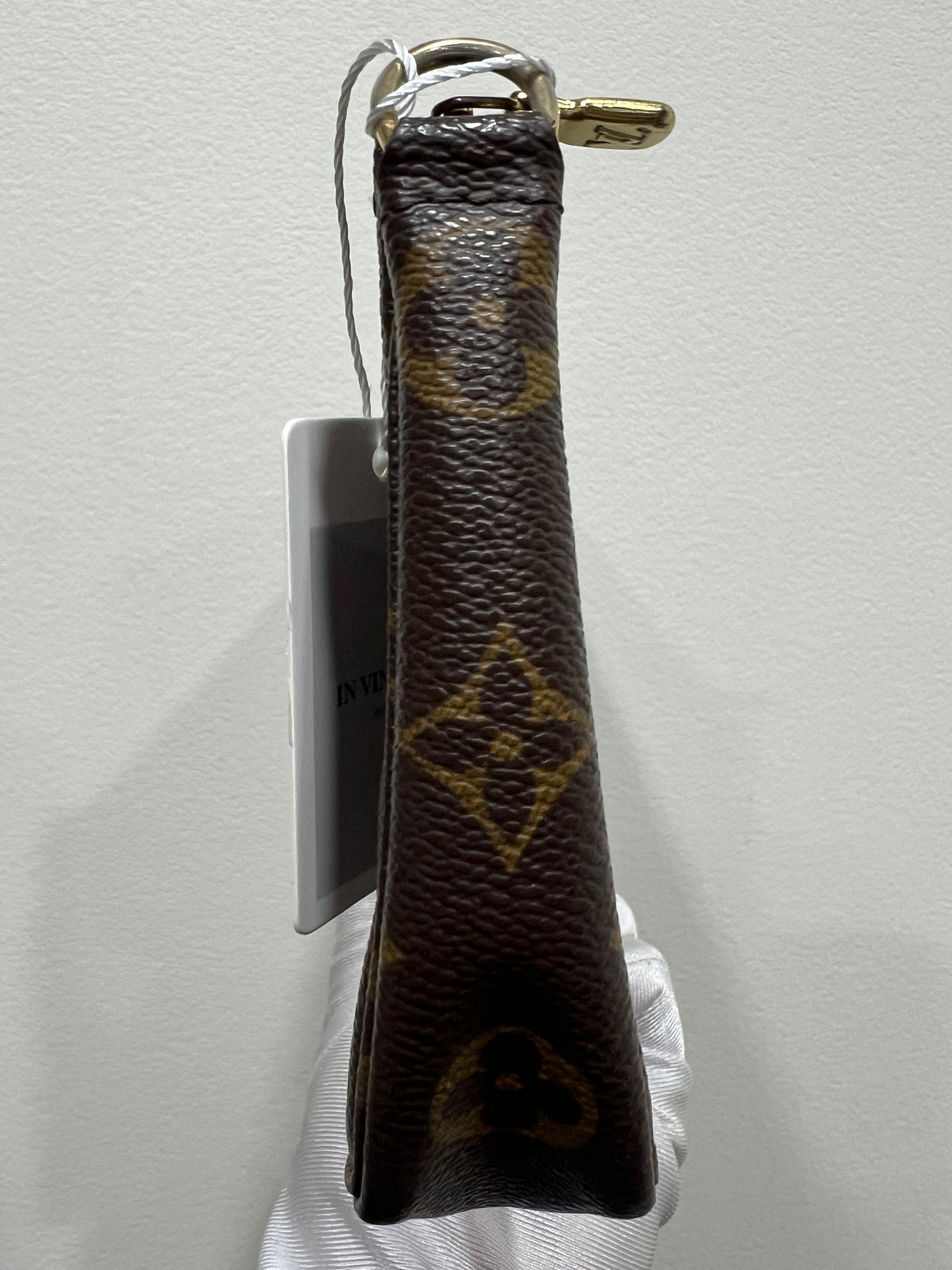 LOUIS VUITTON Accessory Pouchette