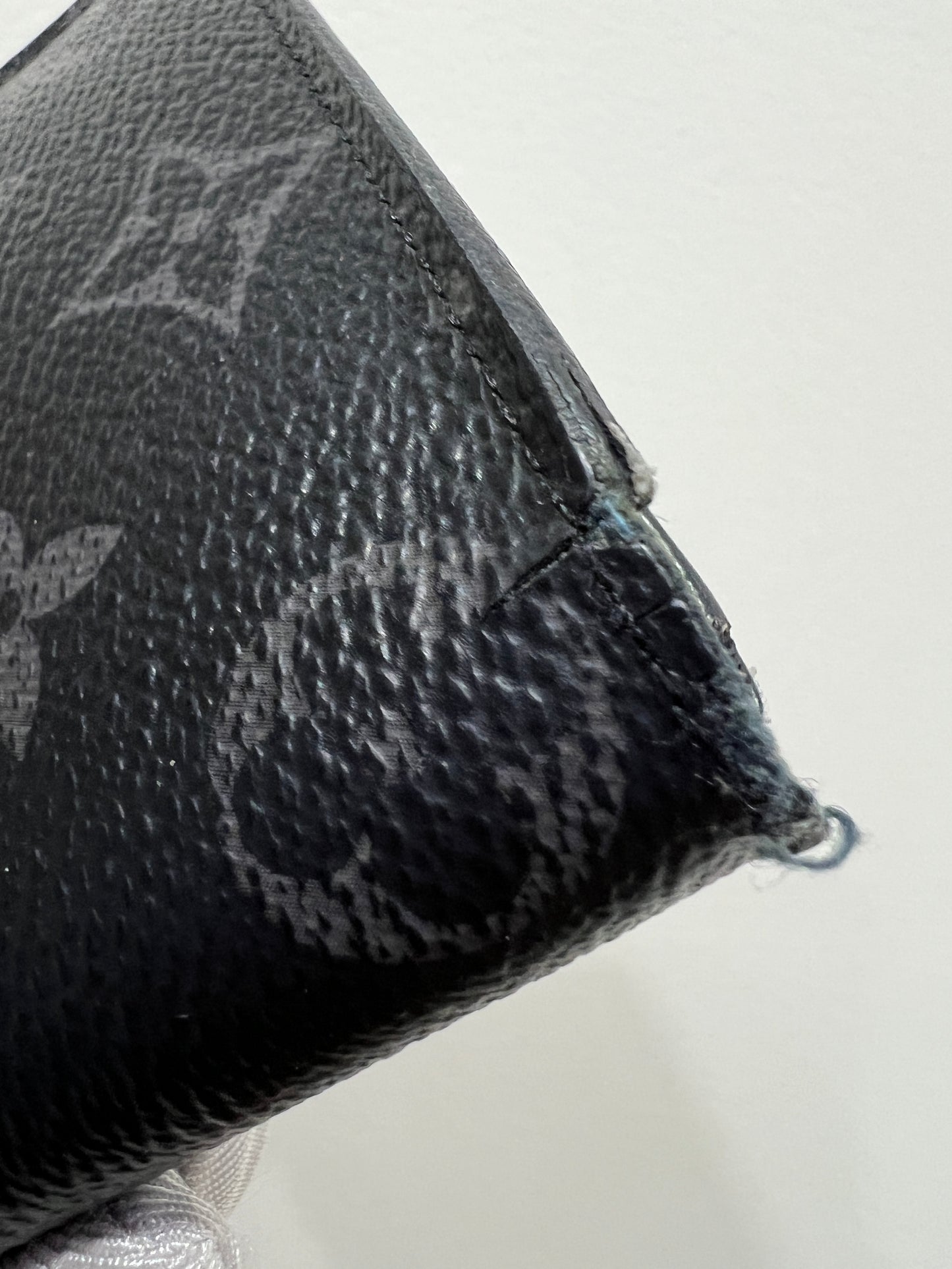 LOUIS VUITTON Monogram Black Wallet