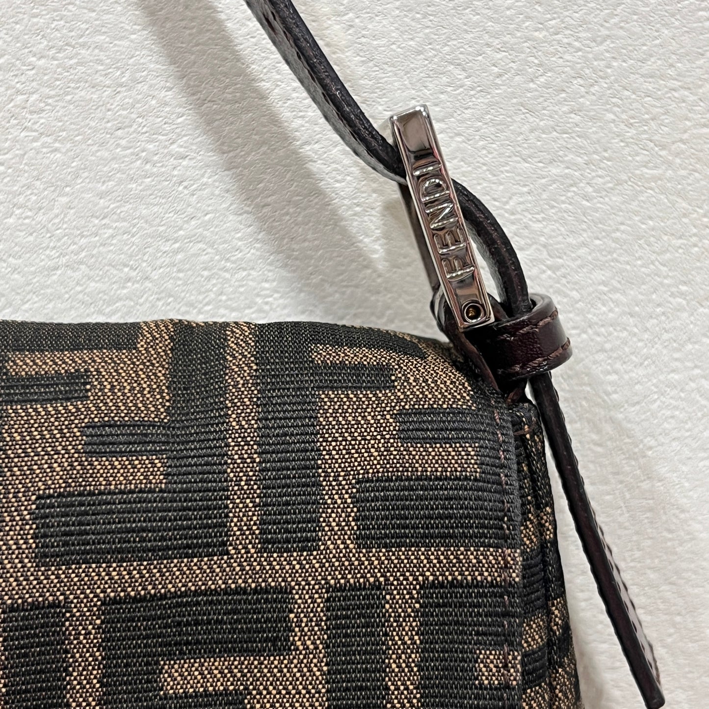 FENDI Baguette in Silver