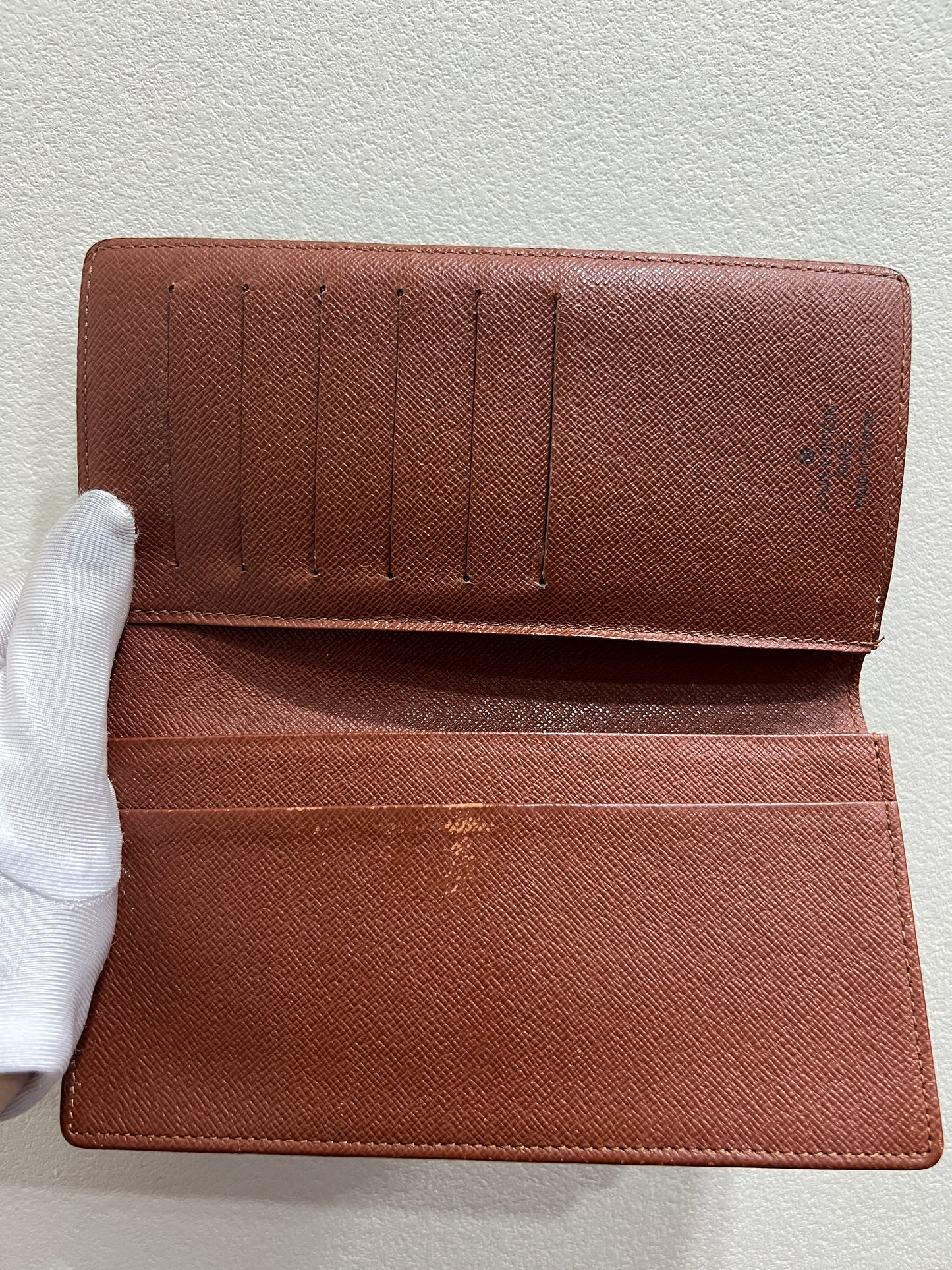 LOUIS VUITTON Long Wallet