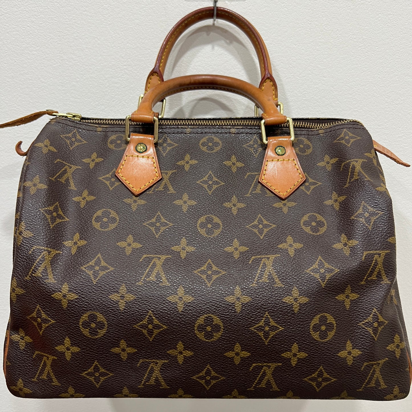 LOUIS VUITTON Speedy 30