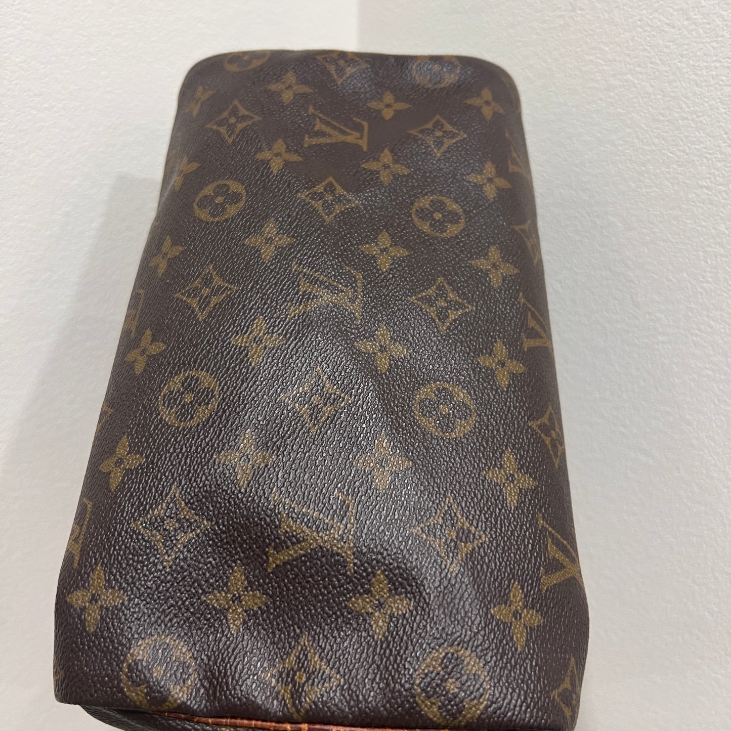 LOUIS VUITTON Speedy 25