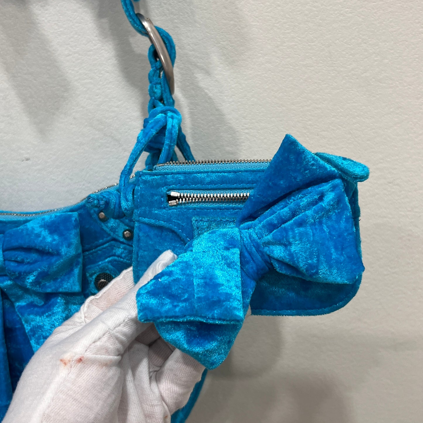 BALENCIAGA Le Cagole velvet handbag