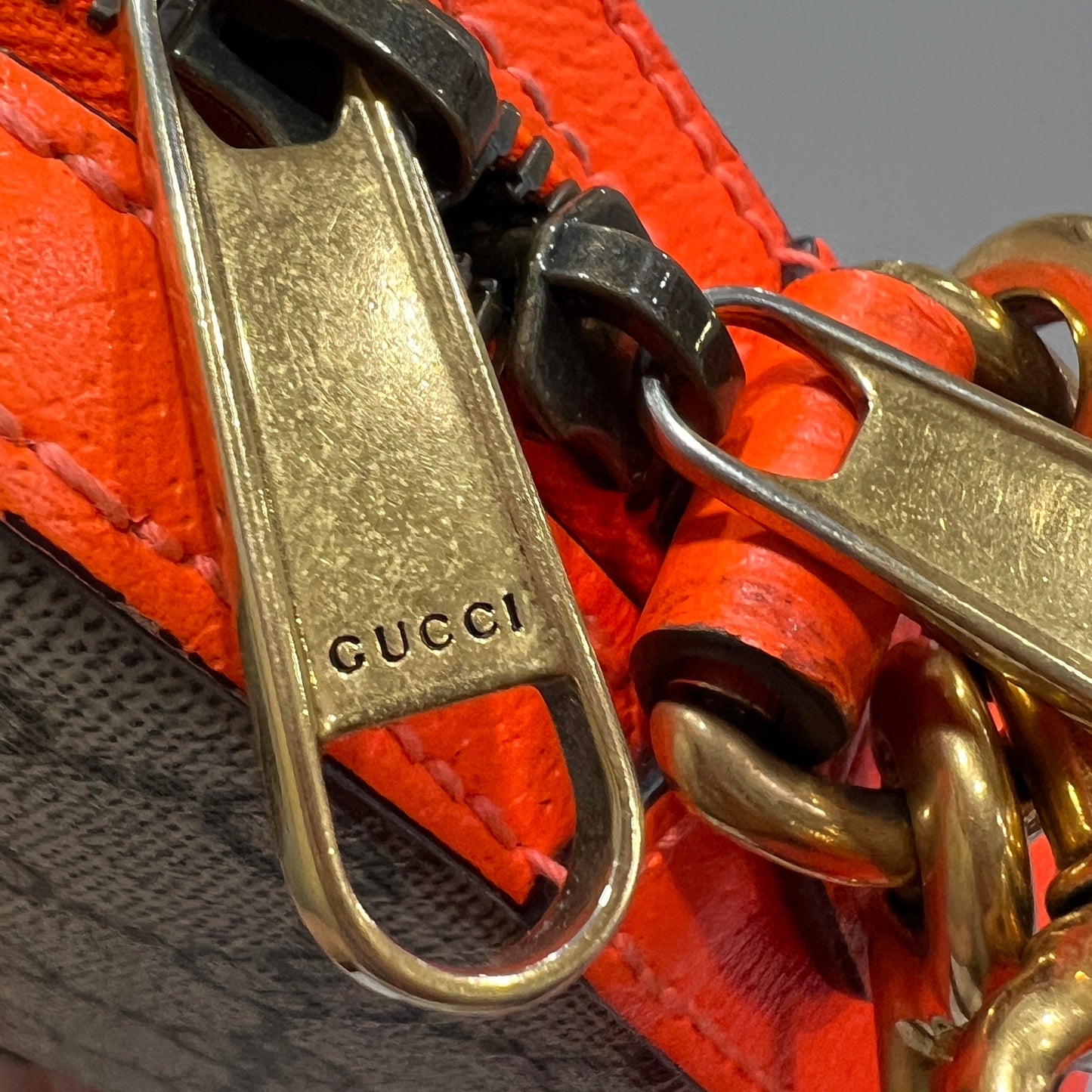 GUCCI GG Supreme Monogram Textured Dollar Calfskin Web Ophidia Wristlet Shoulder Bag Beige Ebony Orange