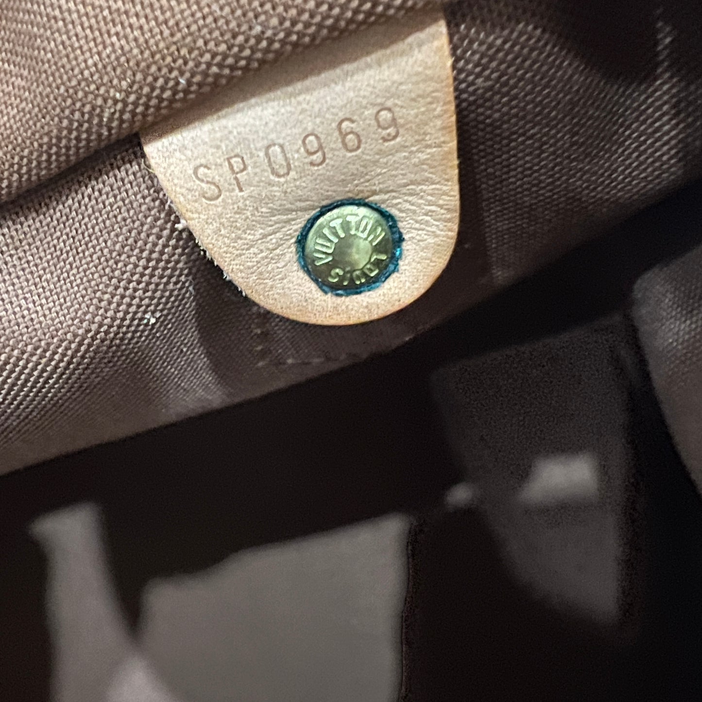 LOUIS VUITTON Speedy 35
