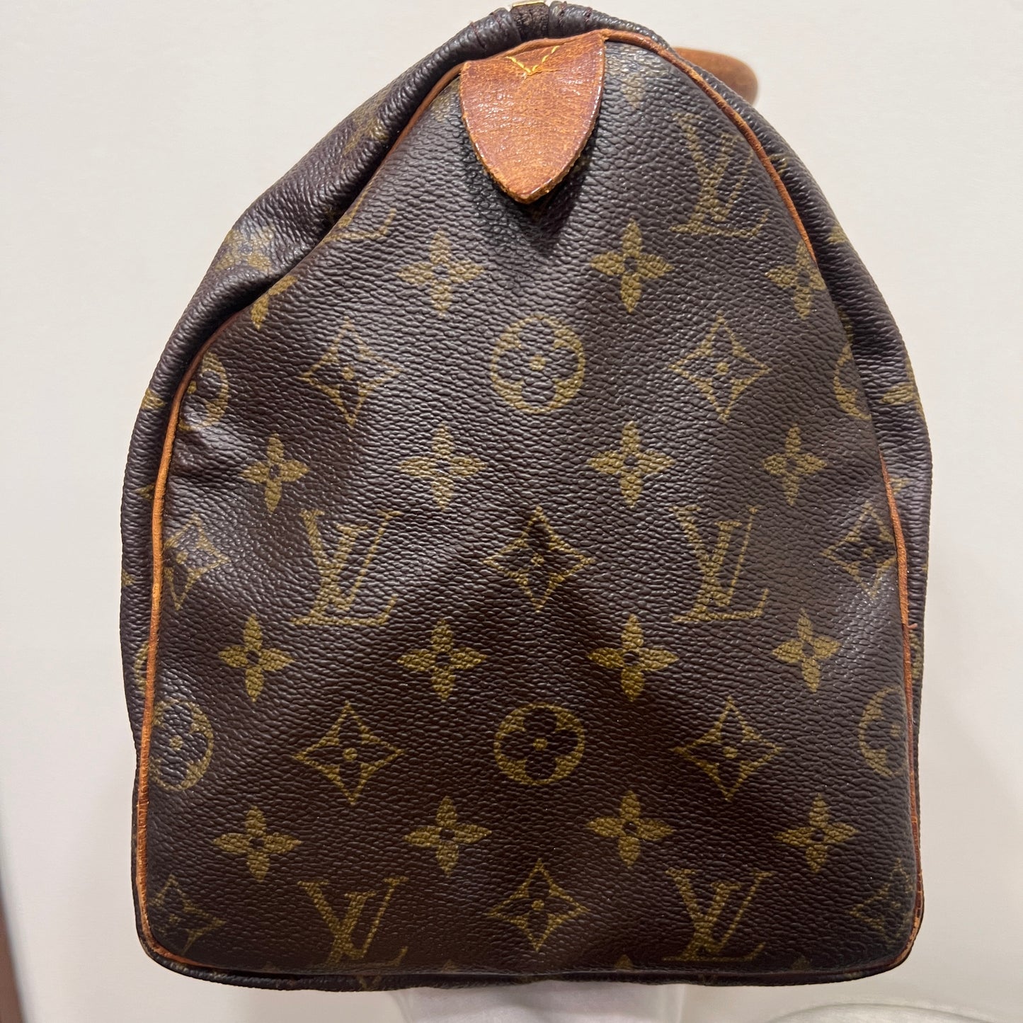 LOUIS VUITTON Speedy 30