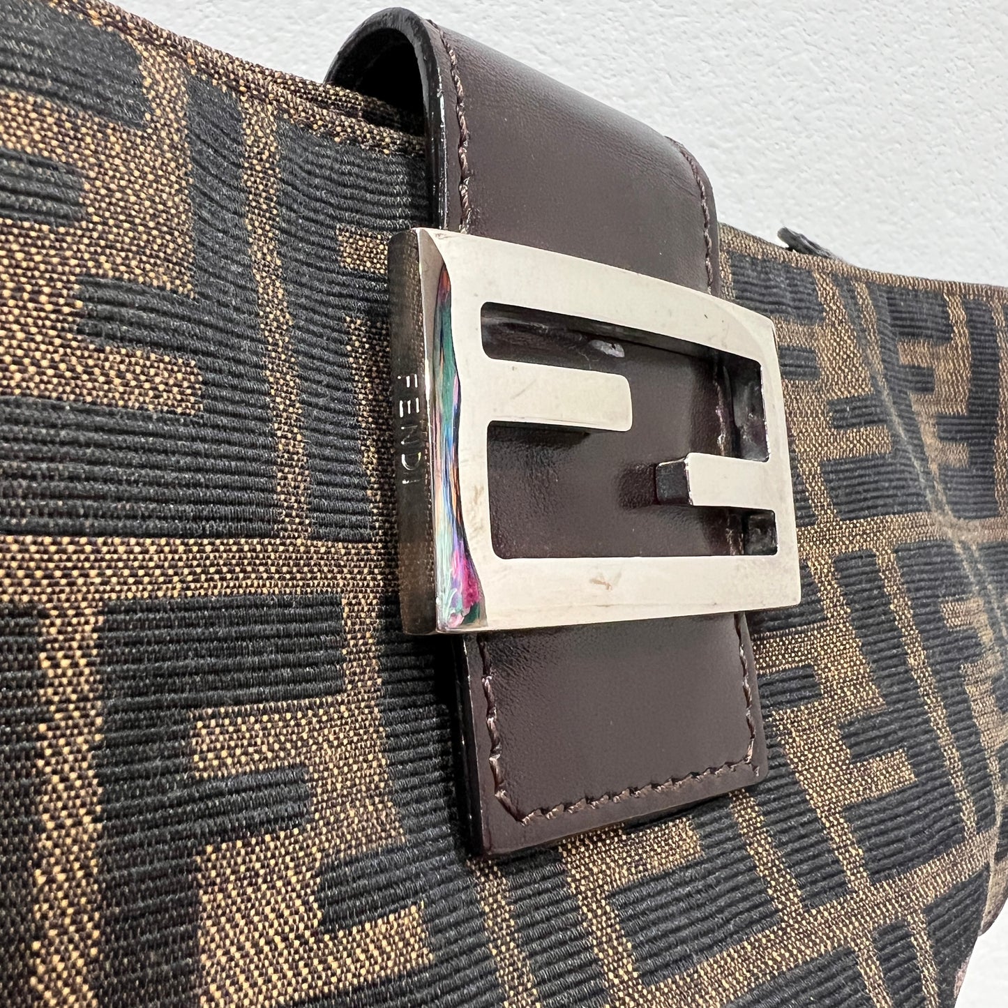 FENDI Crossbody Baguette