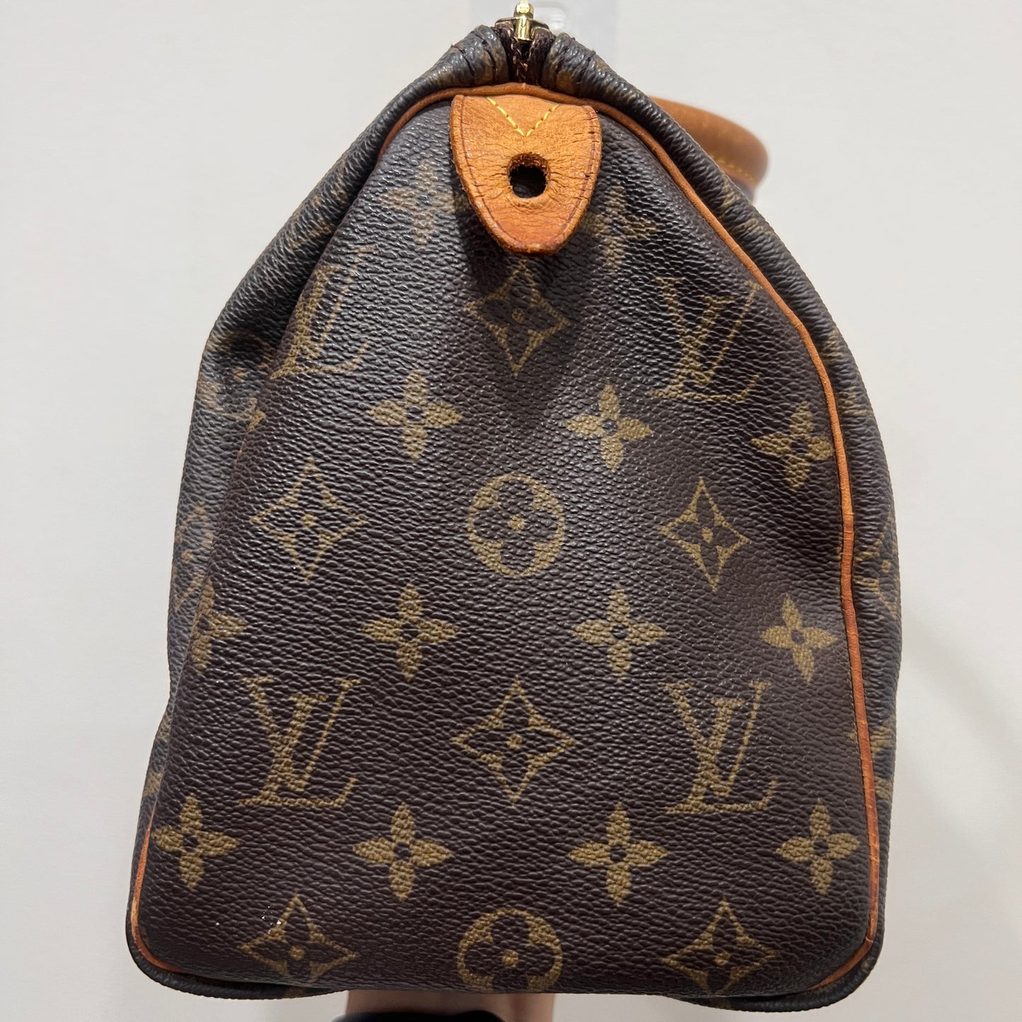 LOUIS VUITTON Speedy 25