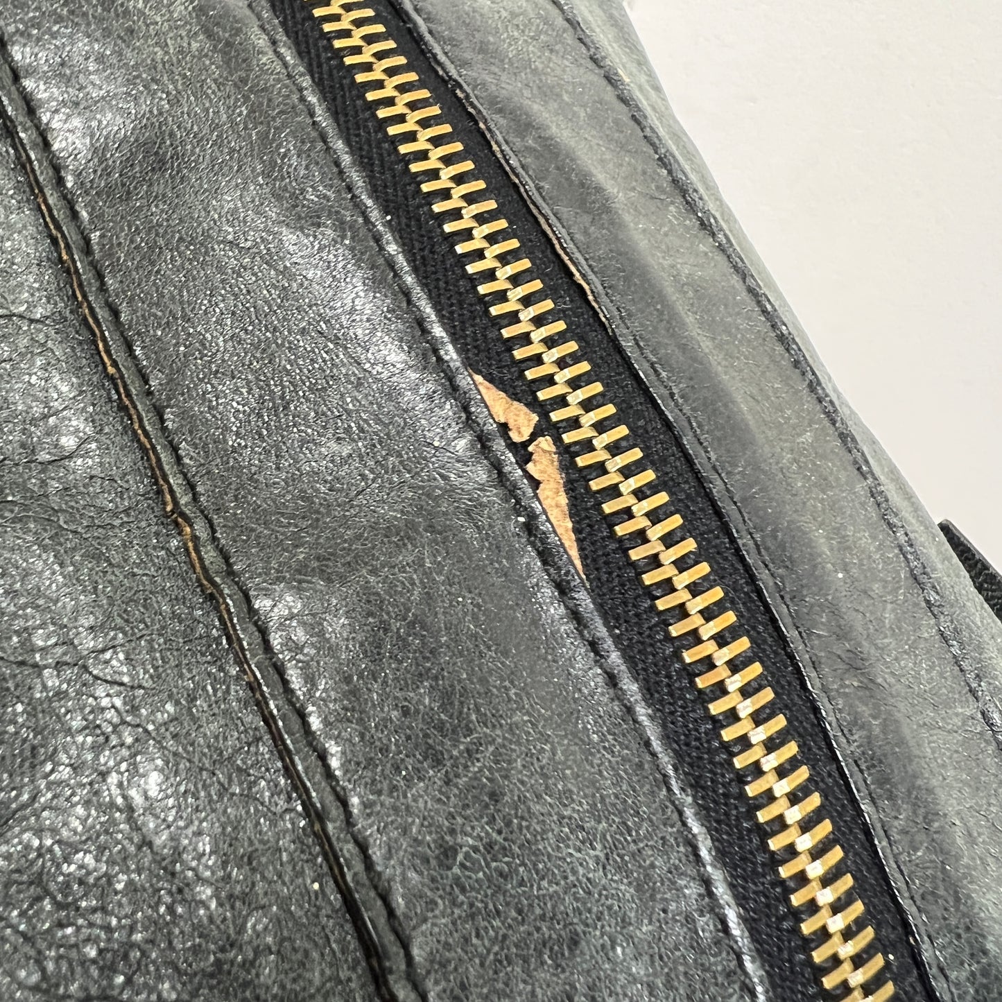 BALENCIAGA Anthracite Leather Motorcycle Twiggy Bag