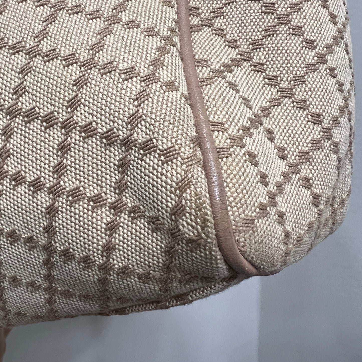 GUCCI Shoulder Bag (91796)
