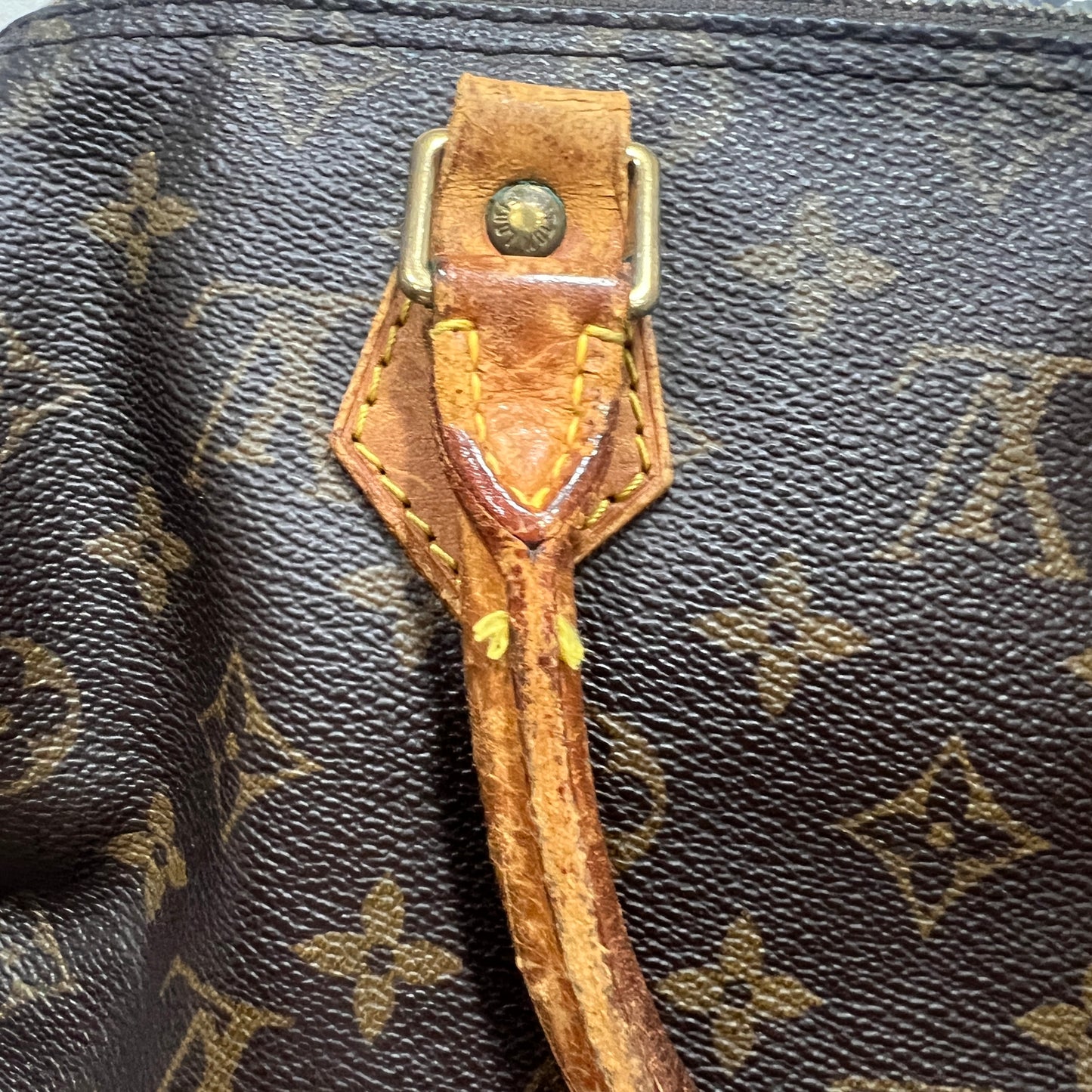 LOUIS VUITTON Speedy 25