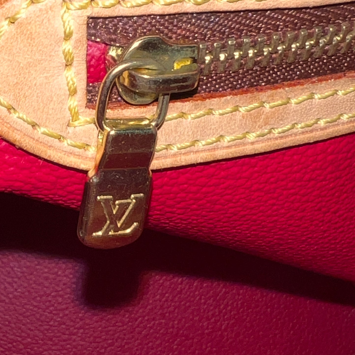 LOUIS VUITTON x Cherry Bucket Bag