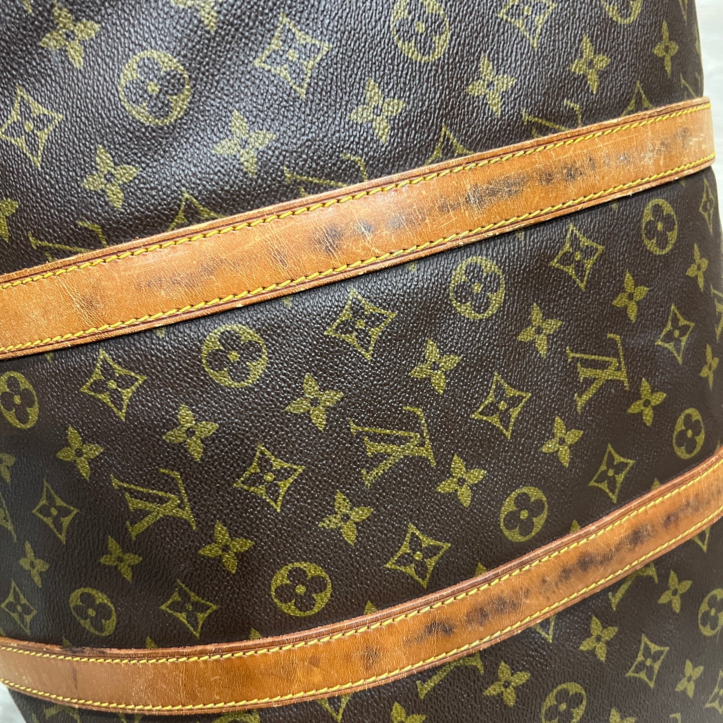LOUIS VUITTON Keepall 55