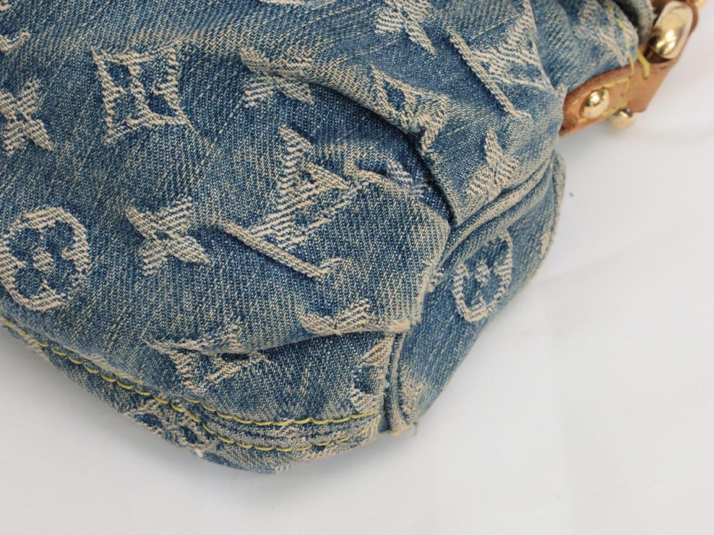 LOUIS VUITTON Denim Mini Pleaty