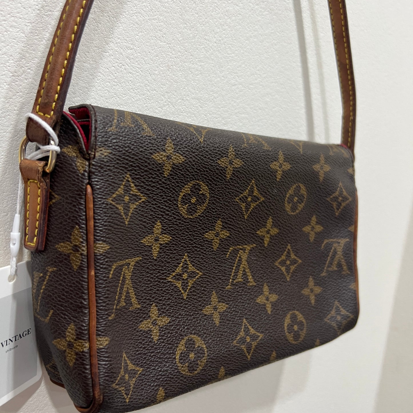 LOUIS VUITTON Recital Monogram