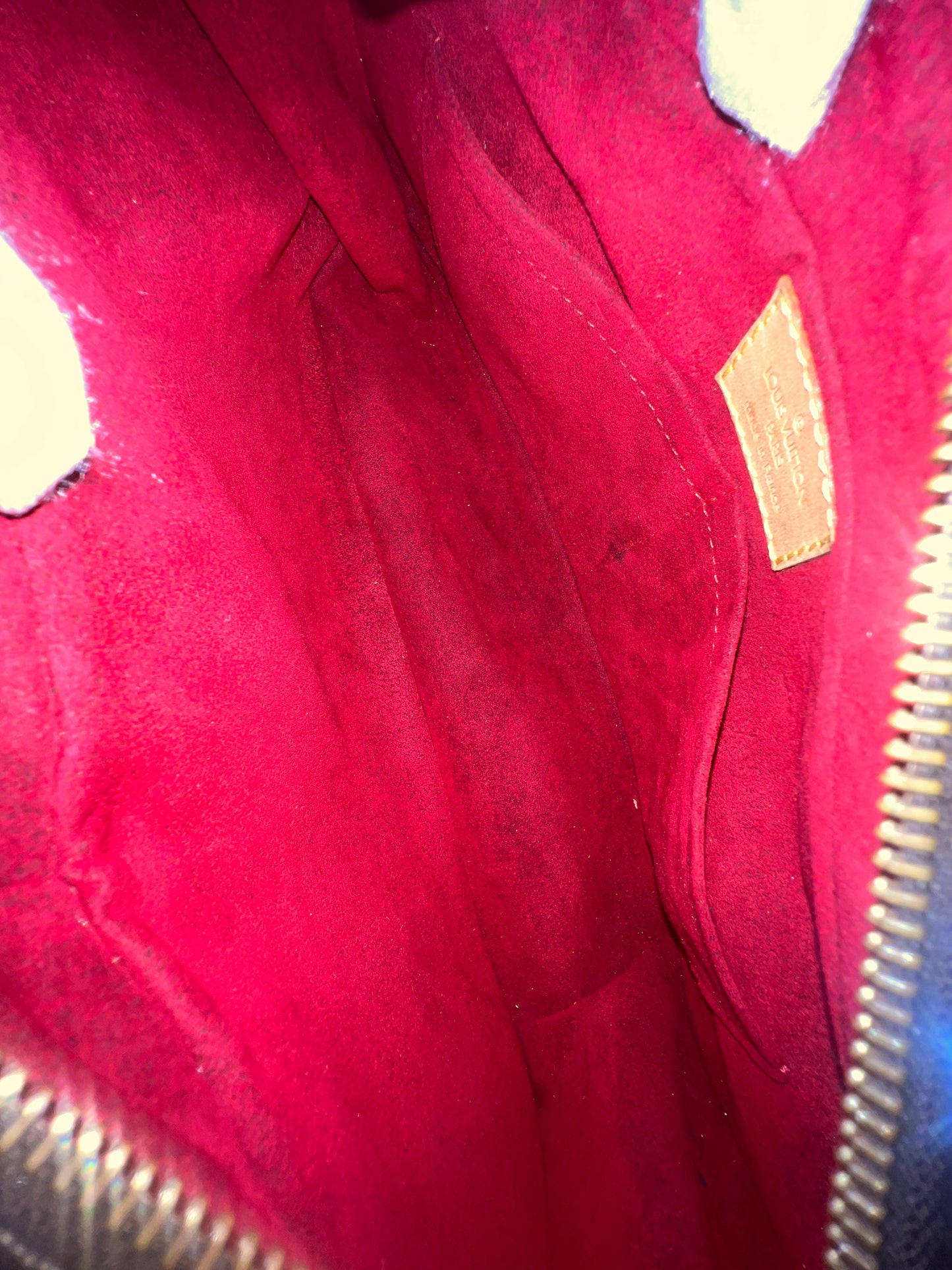 LOUIS VUITTON VIVE CITE MM