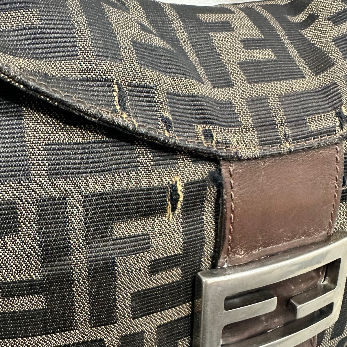 FENDI Mamma Flap Baguette