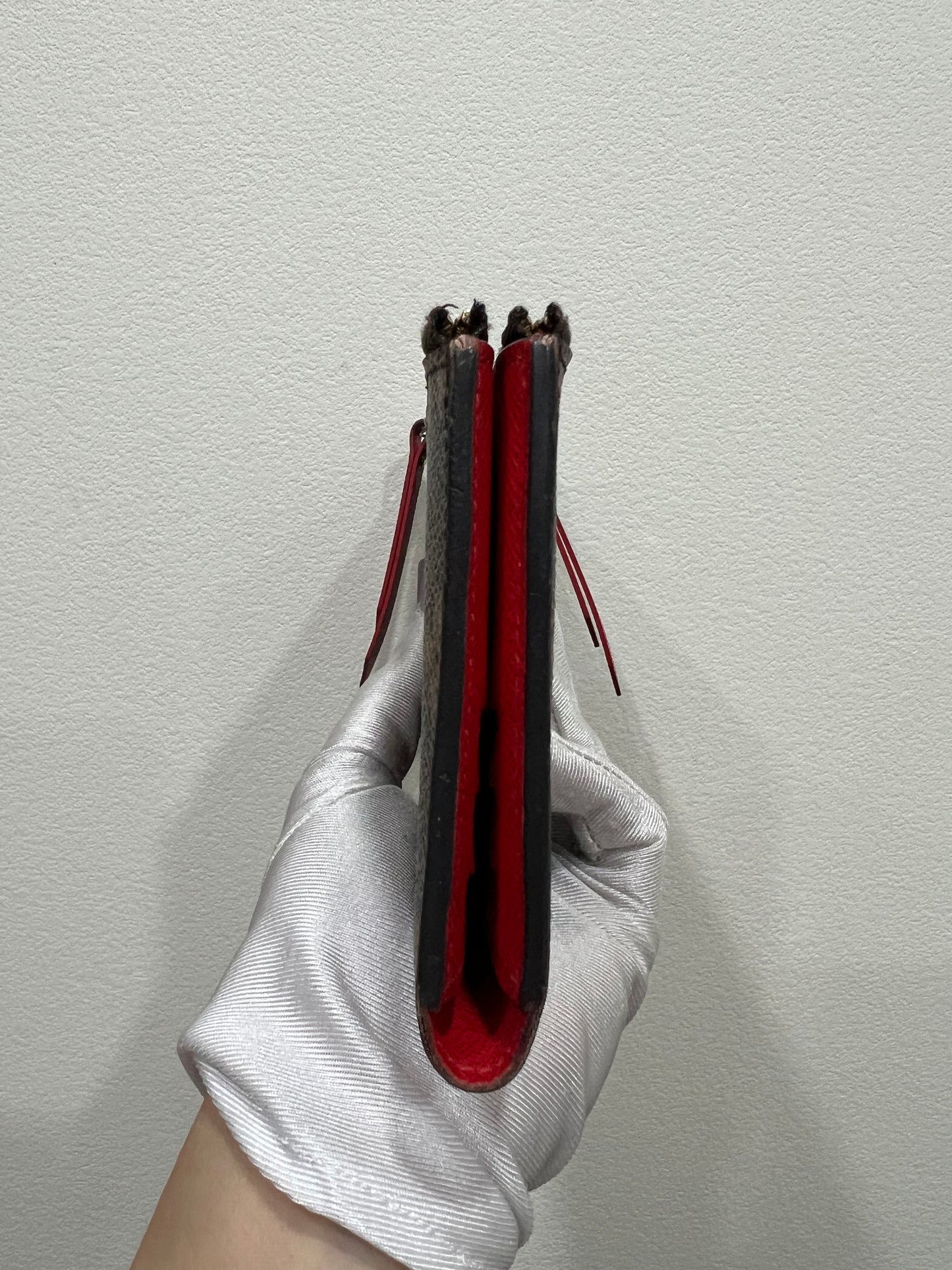 LOUIS VUITTON Portefeuille Colored Leather