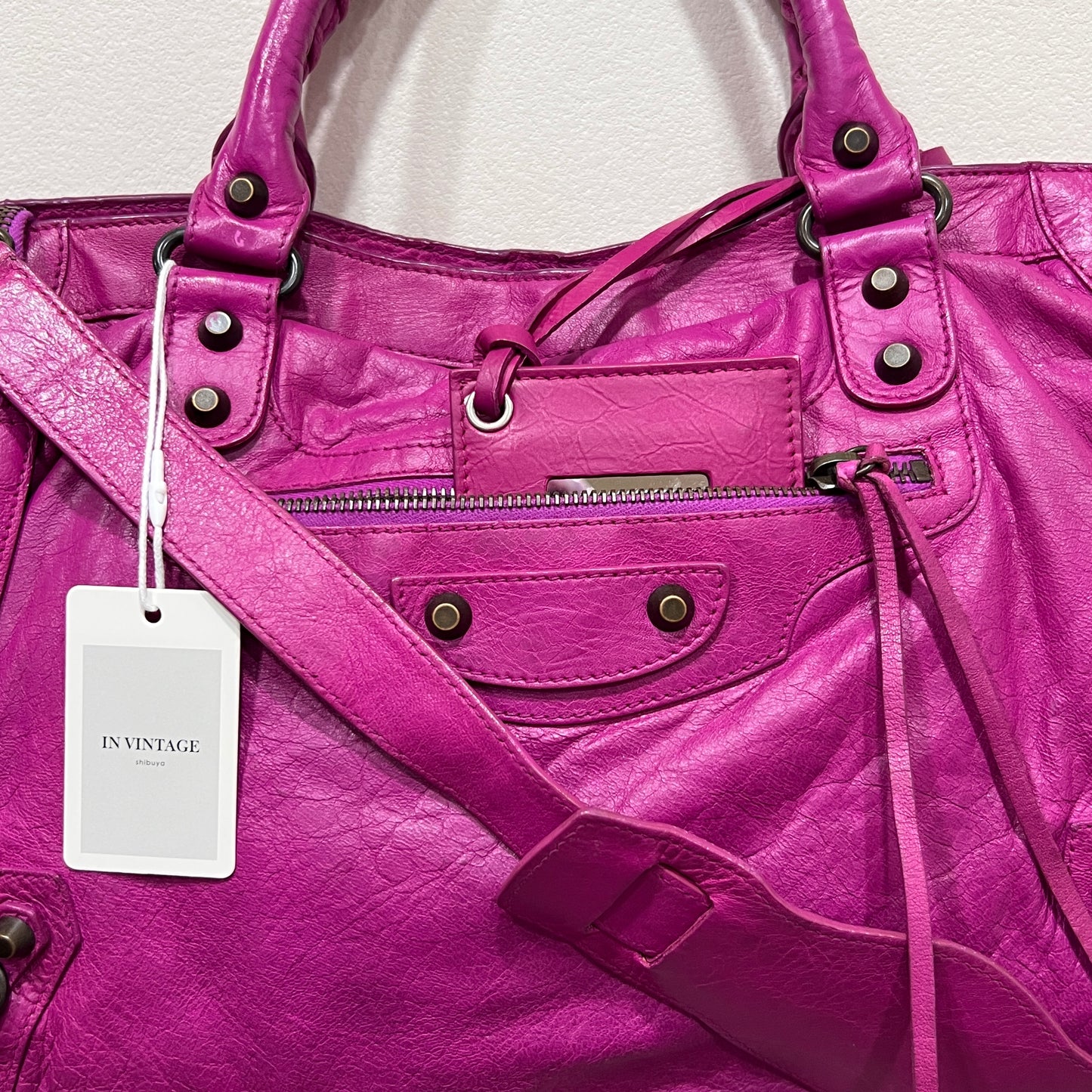 BALENCIAGA City Bag Medium Magenta Pink