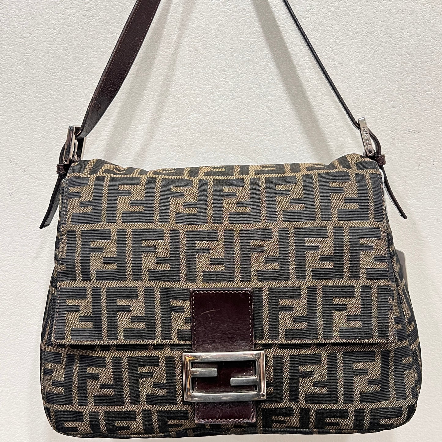 FENDI Mamma Baguette