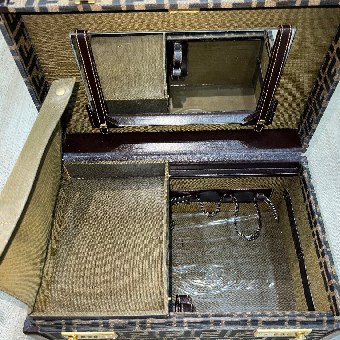 FENDI vintage Vanity Box
