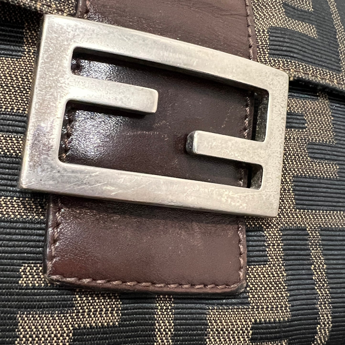 FENDI Mamma Baguette