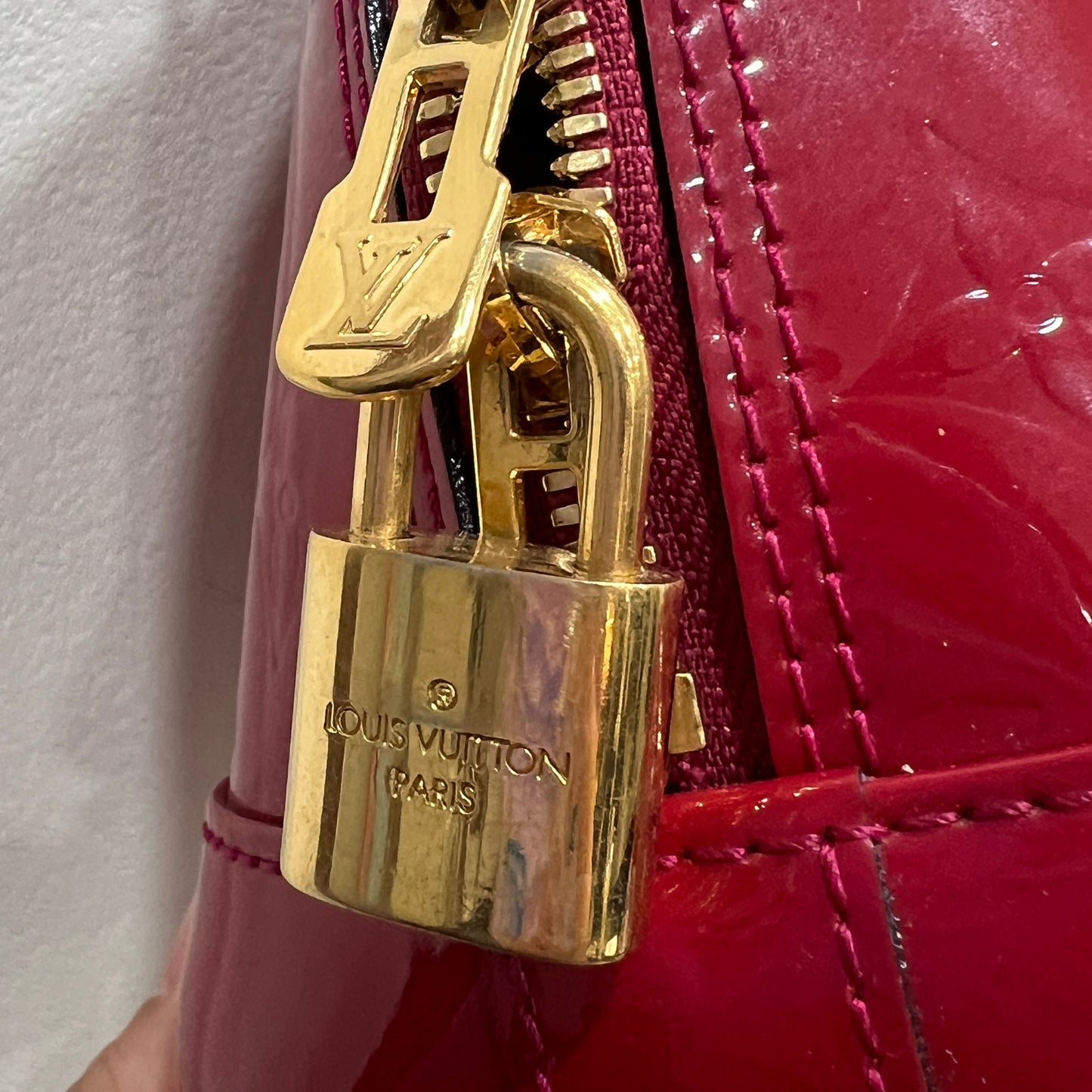 LOUIS VUITTON Red Alma BB