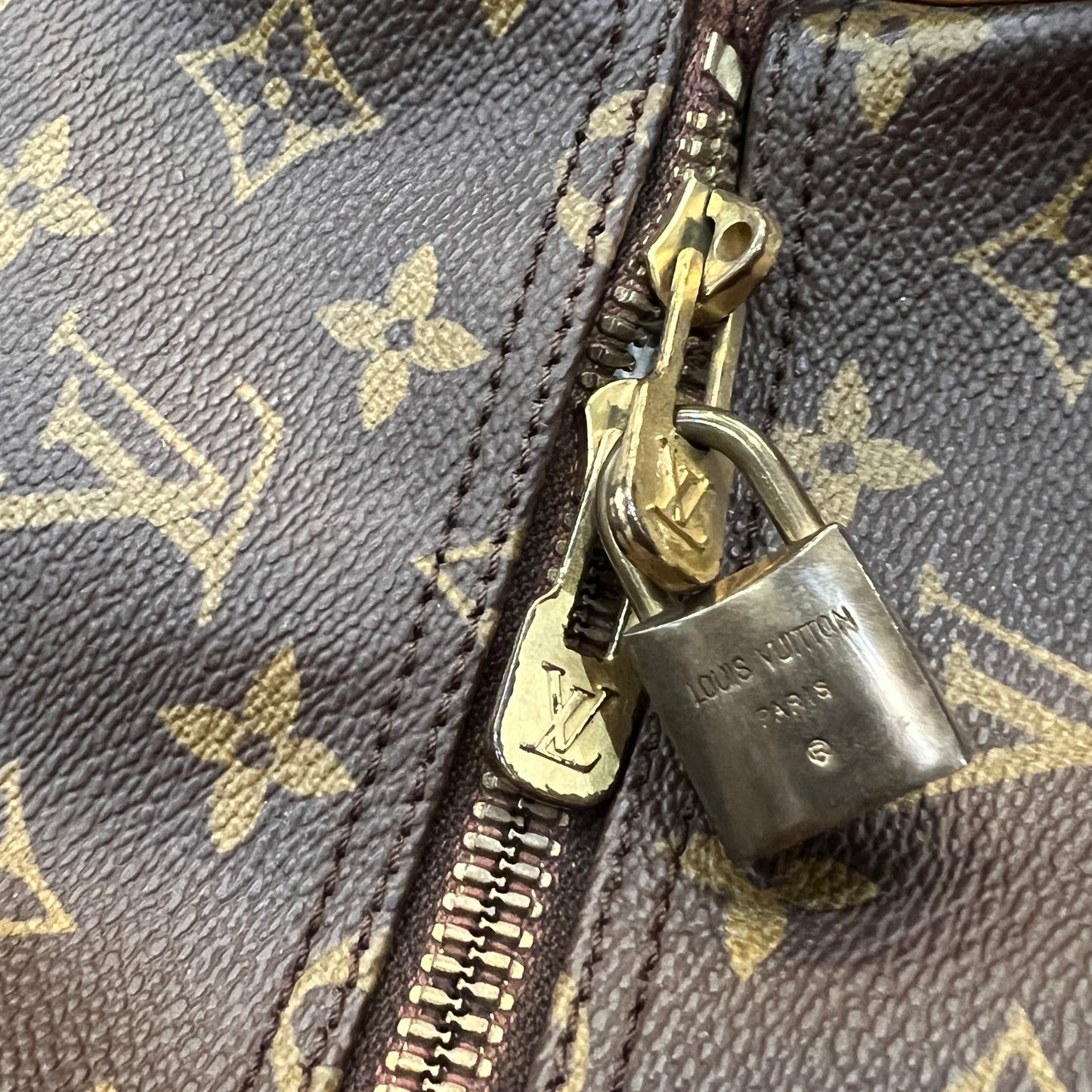 LOUIS VUITTON Keepall 60cm