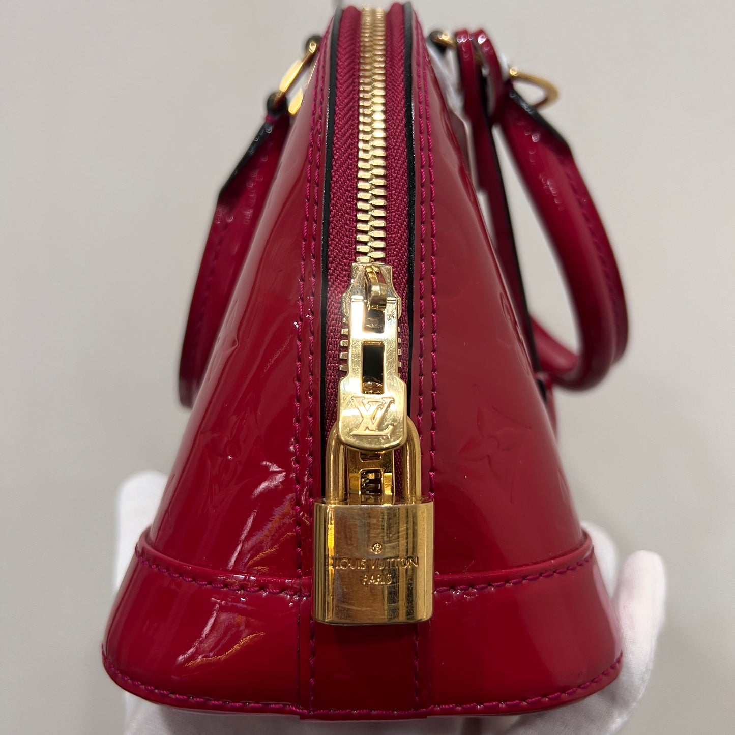 LOUIS VUITTON Red Alma BB