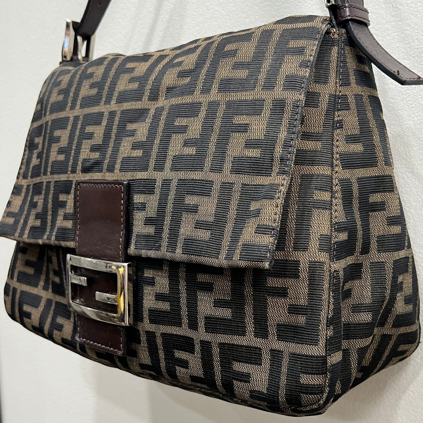 FENDI Mamma Baguette