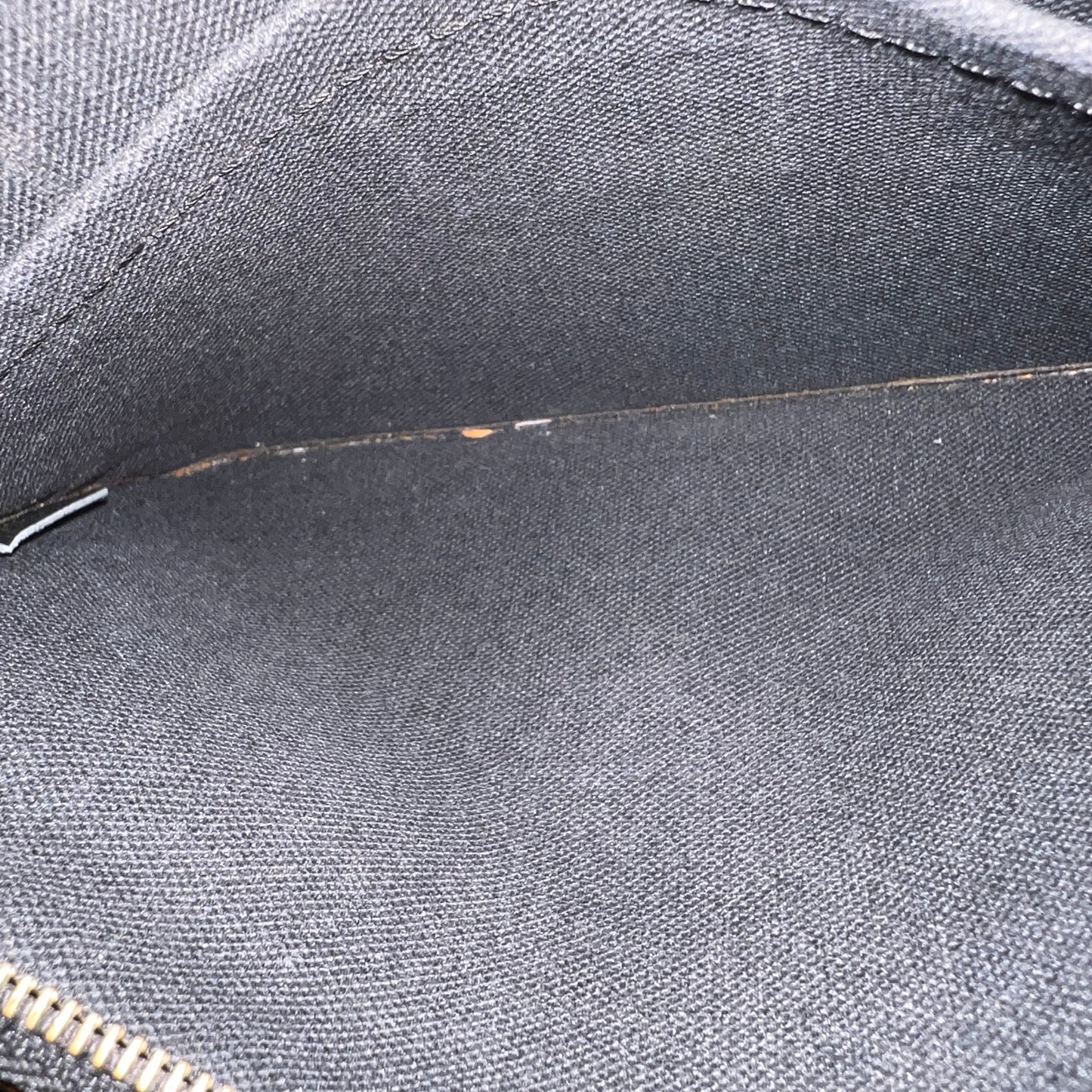 LOUIS VUITTON Pallas Black