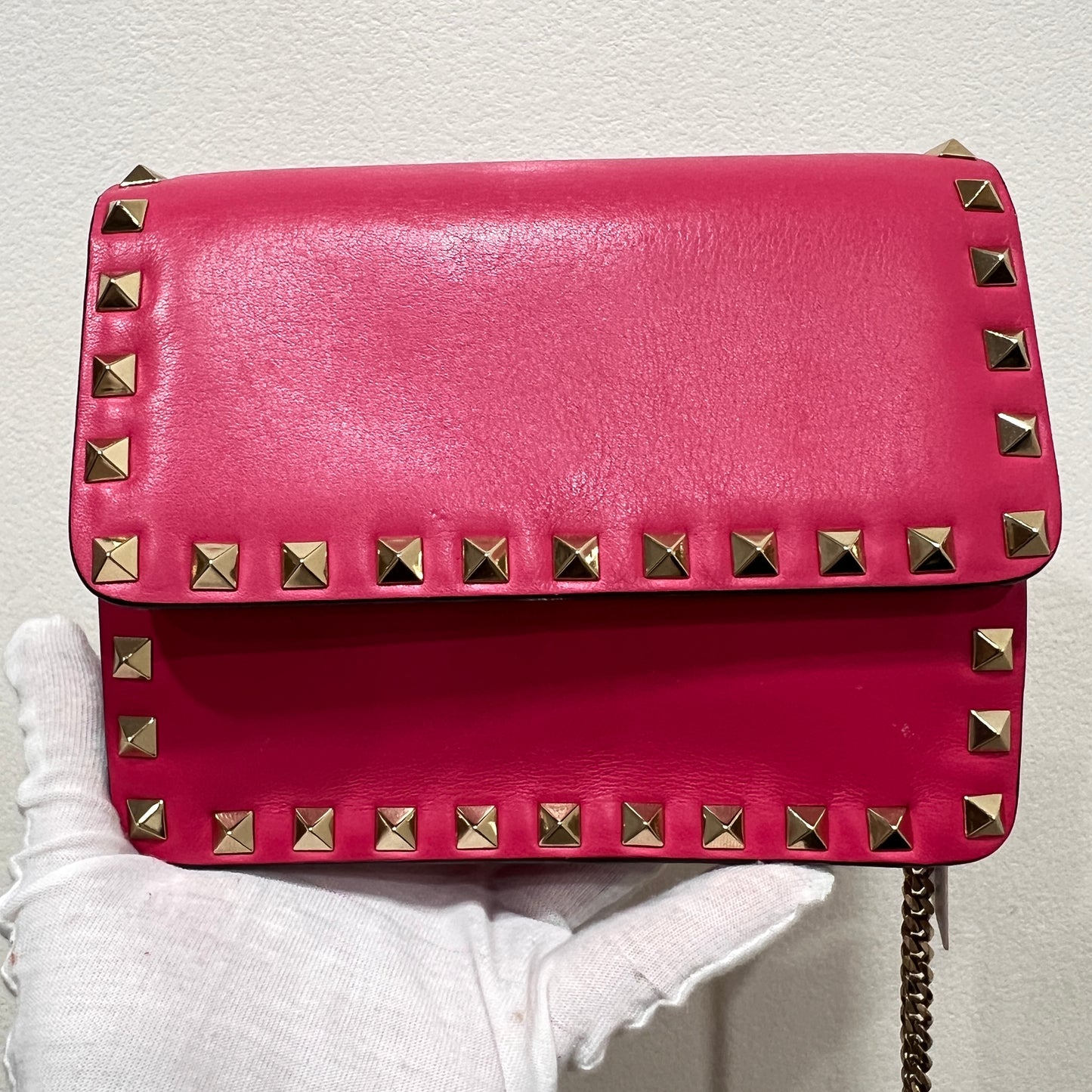 VALENTINO Garavani Rockstud Flap Chain Bag