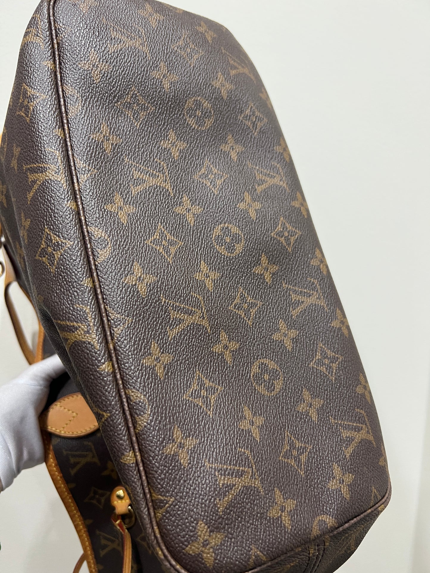 LOUIS VUITTON Neverfull MM