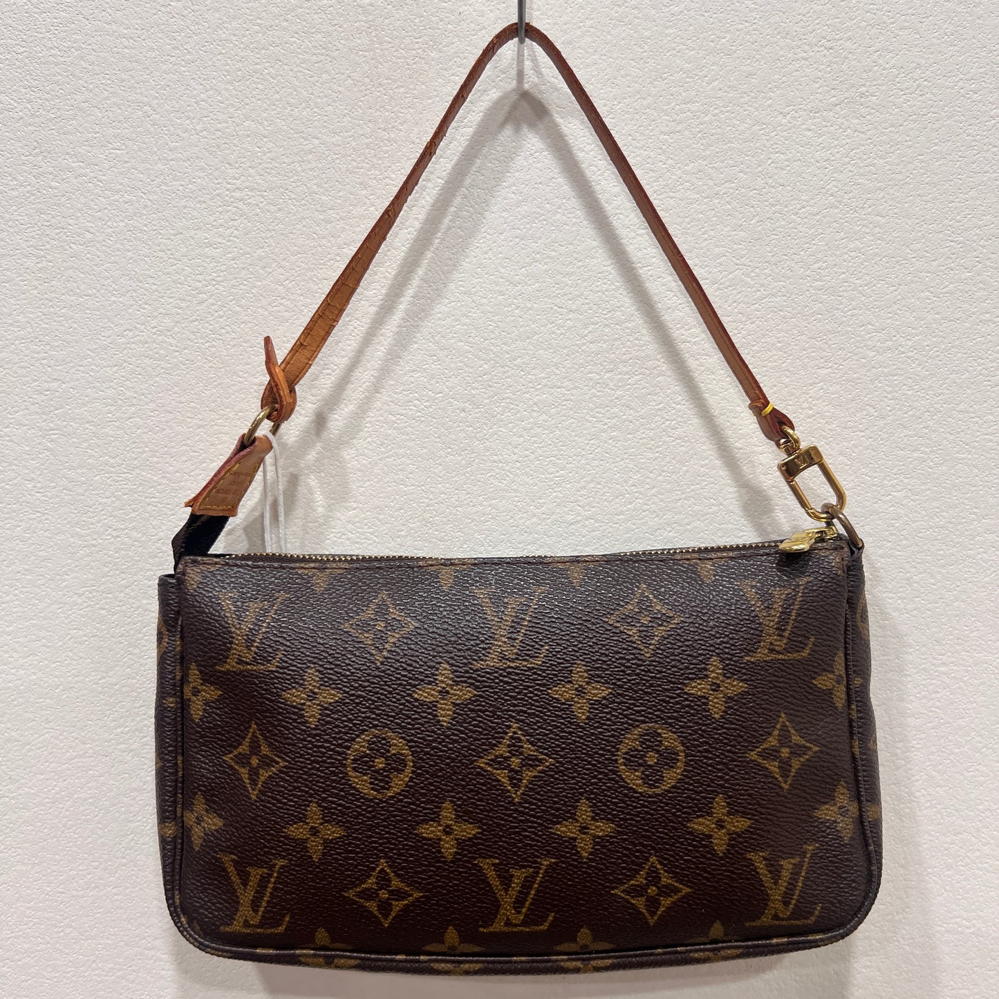 LOUIS VUITTON Accessory Pouchette