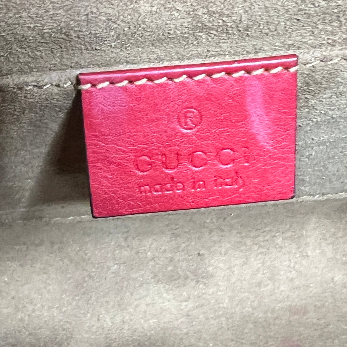 GUCCI Small GG Supreme